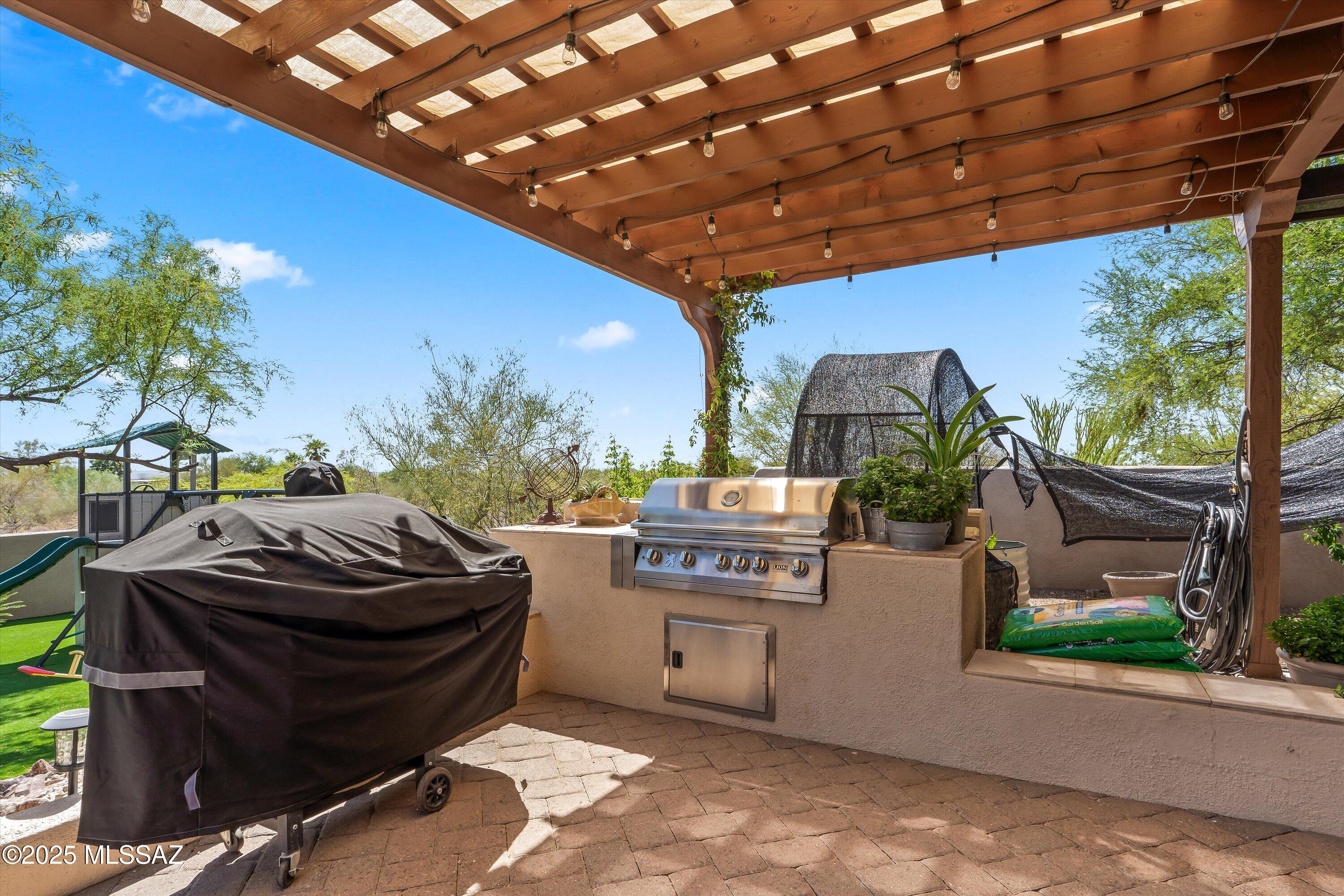 14192 E Whispering Ocotillo Place