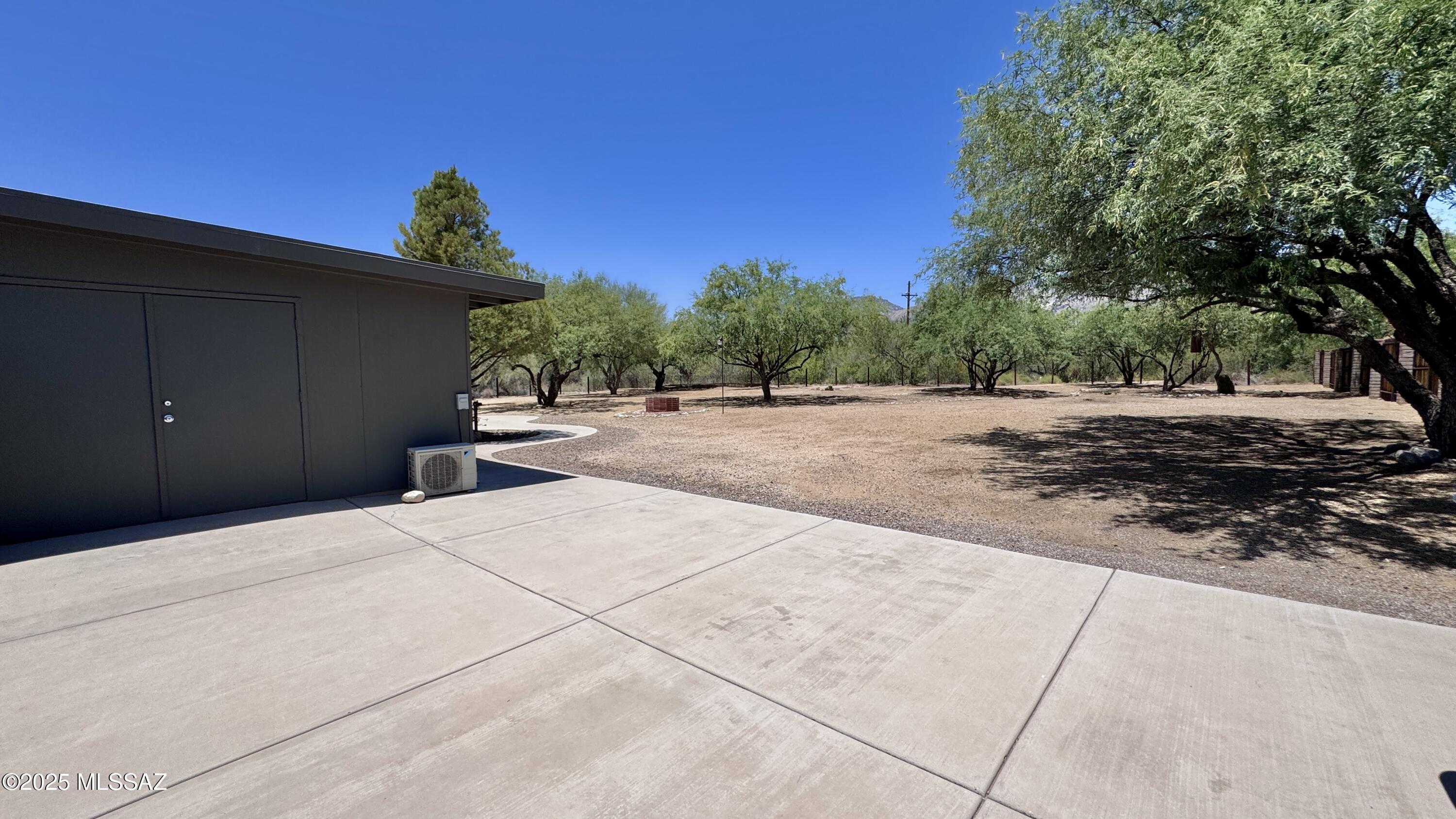 4751 N Supai Place
