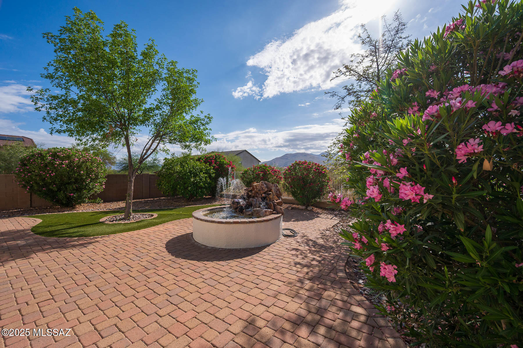 5939 S Moon Desert Drive