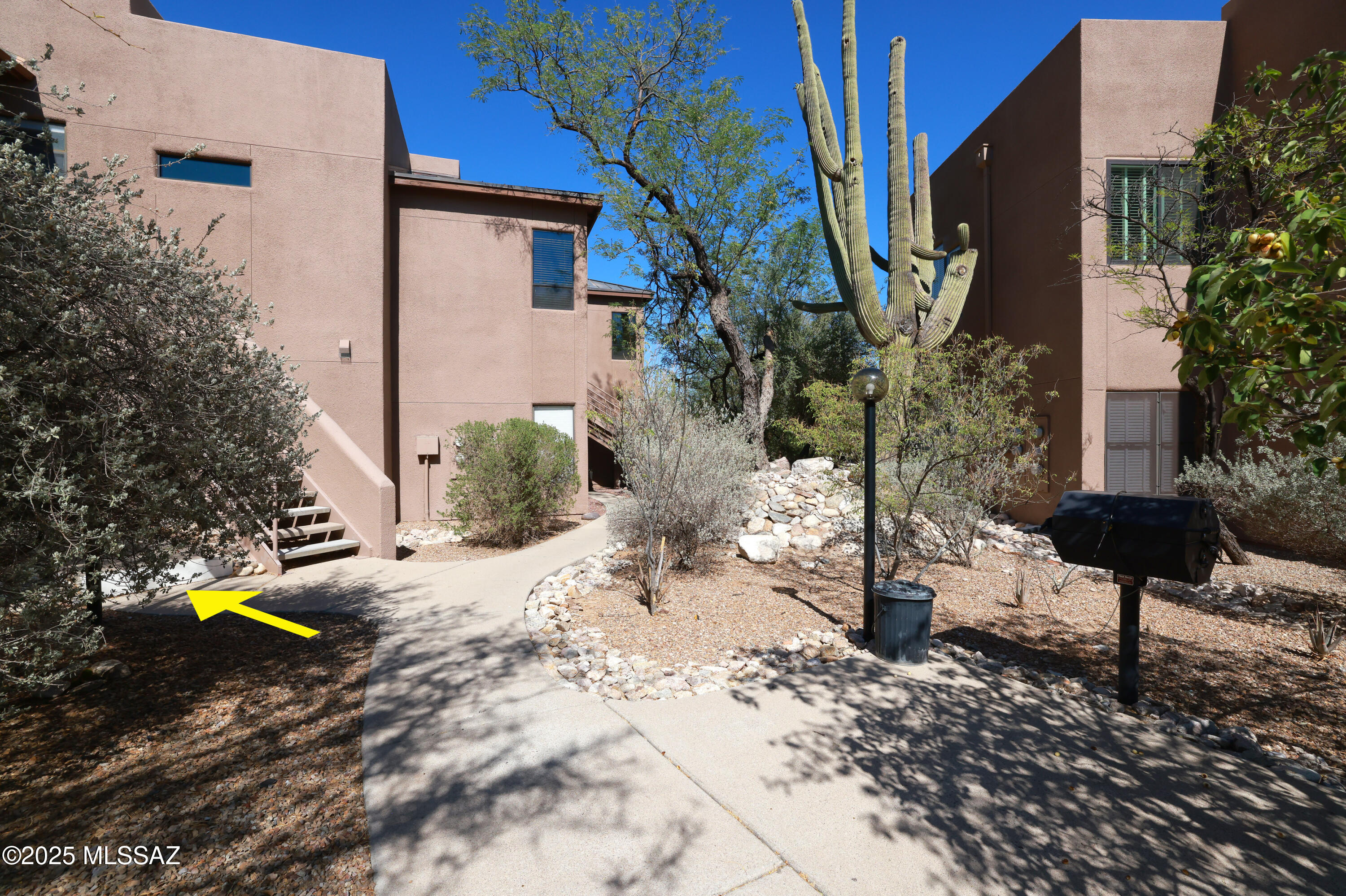 6655 N Canyon Crest Drive NE Unit: # 22103