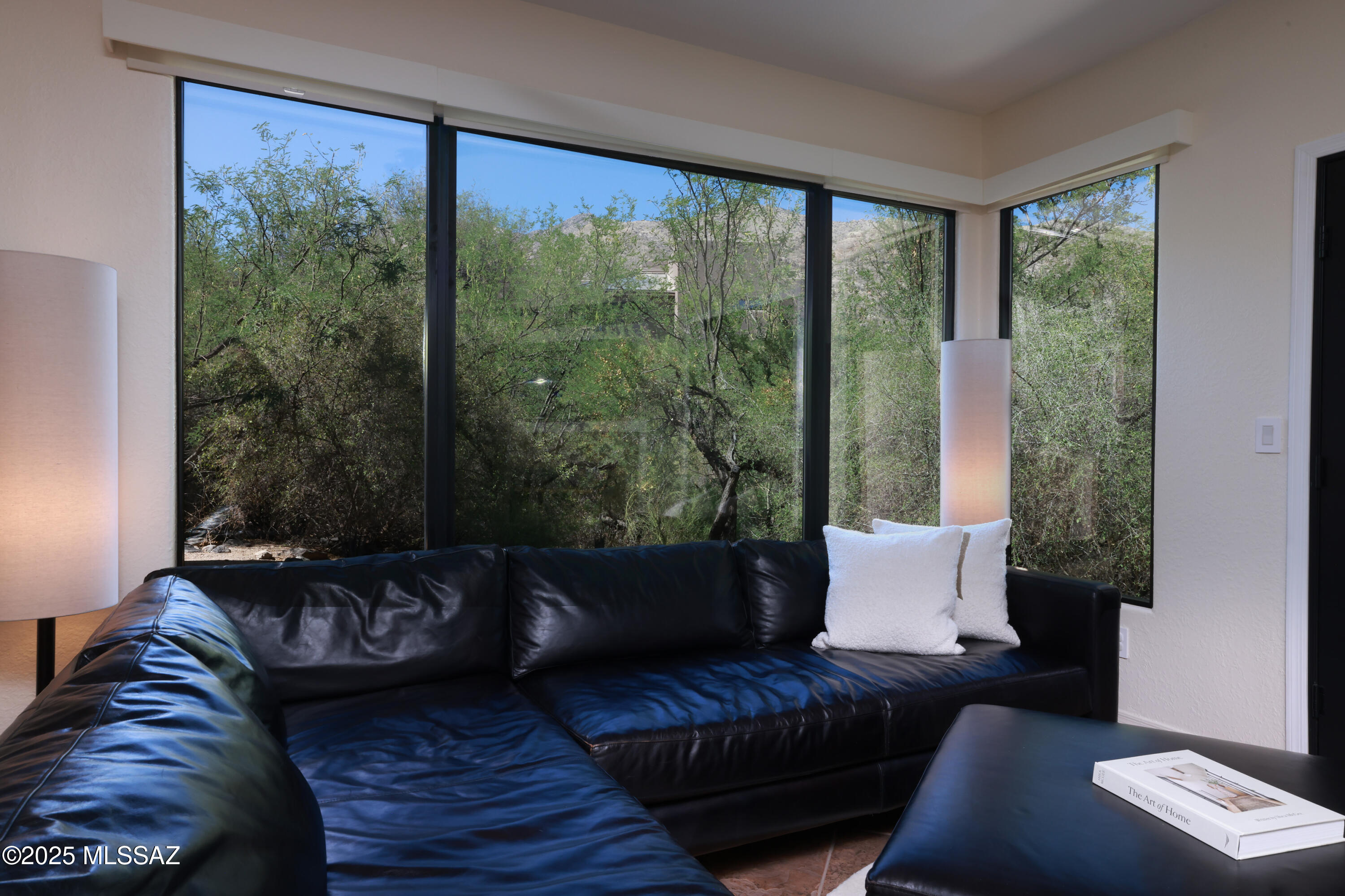 6655 N Canyon Crest Drive NE Unit: # 22103