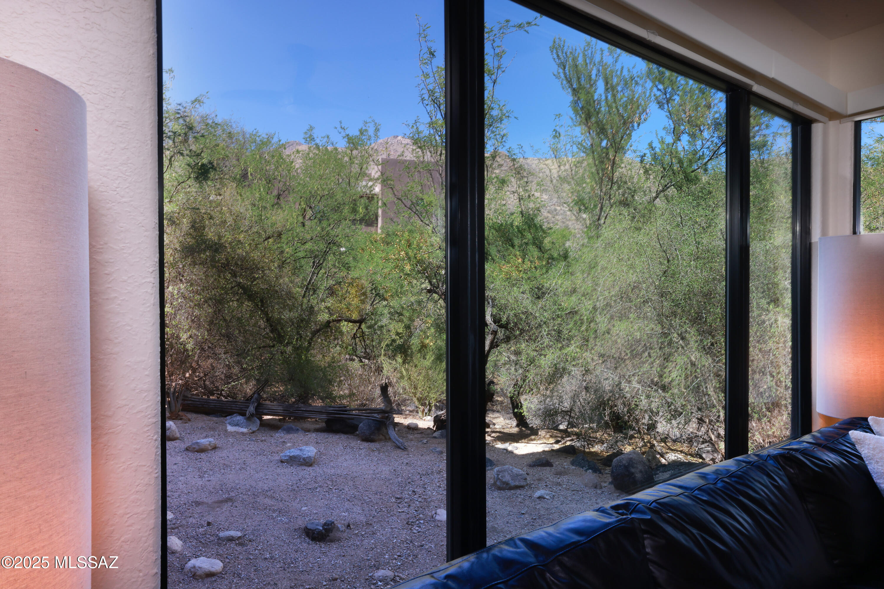 6655 N Canyon Crest Drive NE Unit: # 22103