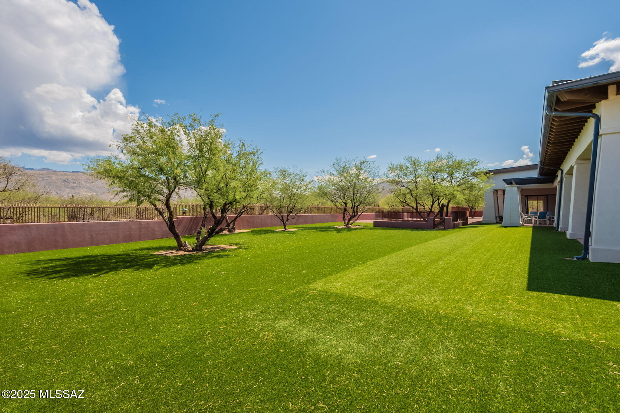 11745 E Rancho Los Rios Drive