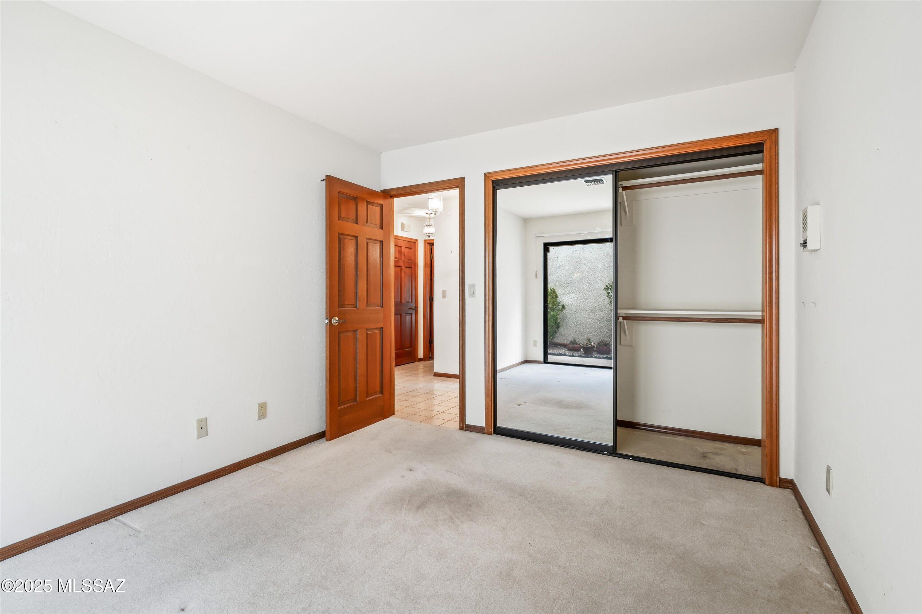 9231 E Lakeside Court