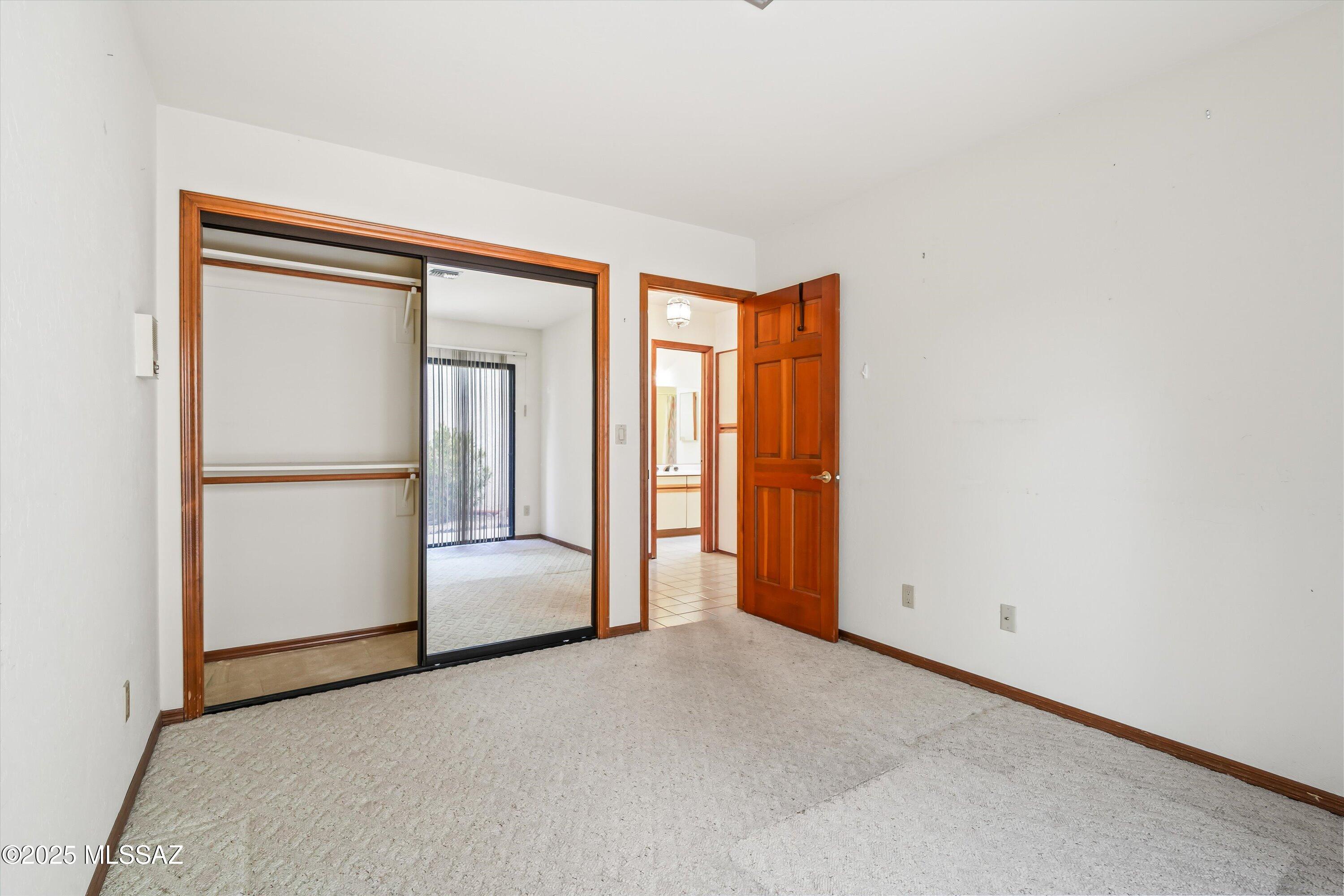 9231 E Lakeside Court