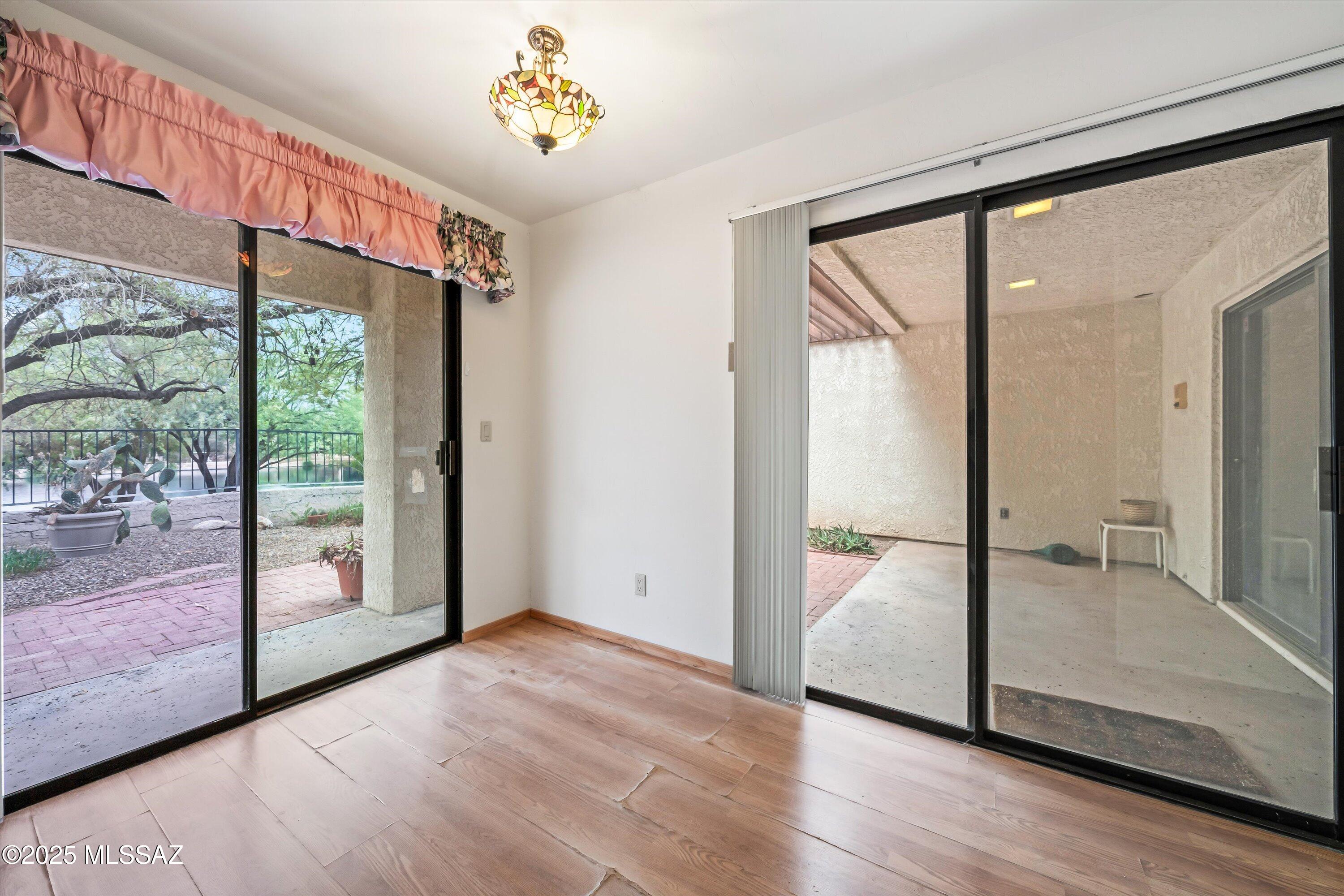 9231 E Lakeside Court