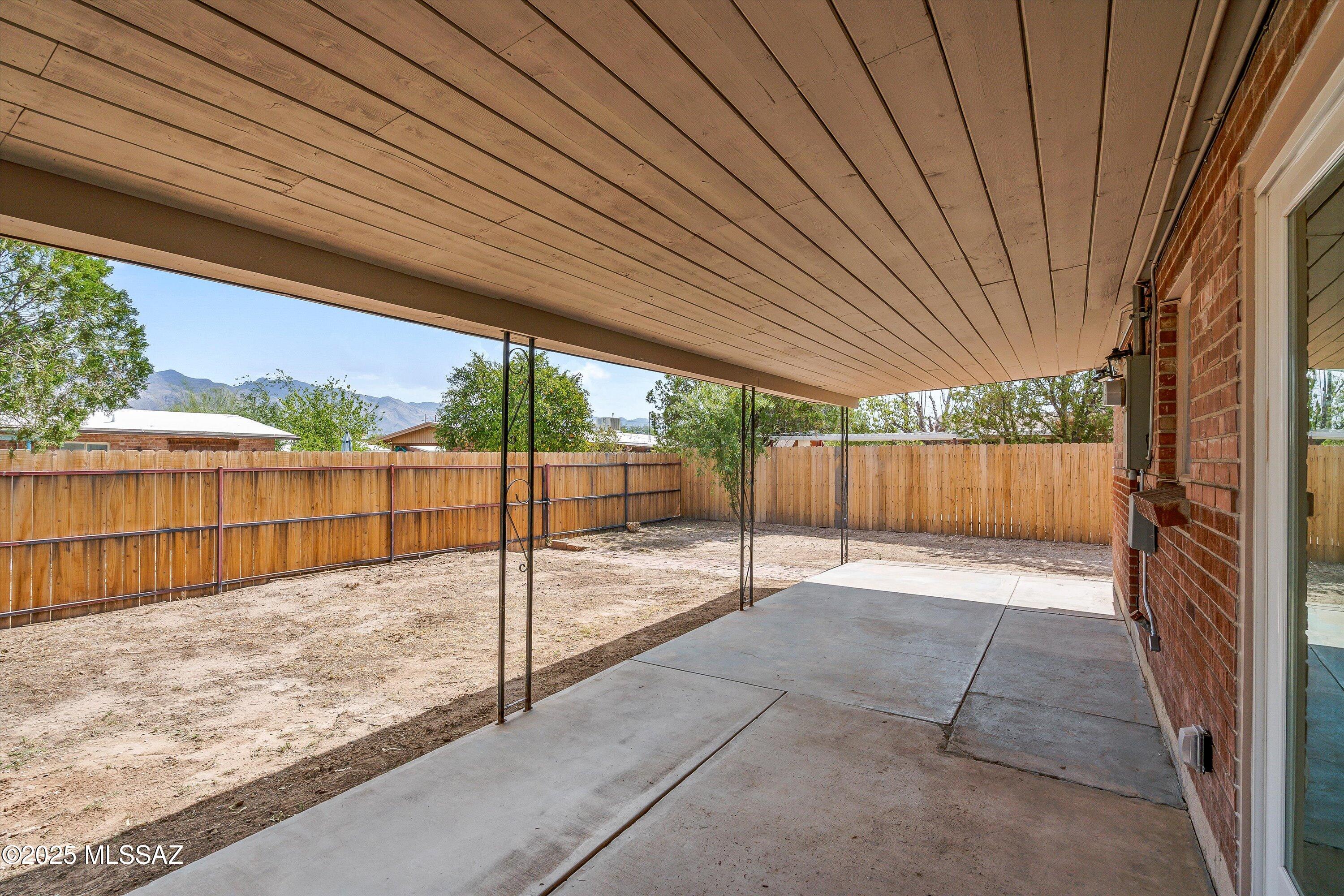 3501 E Edison Street