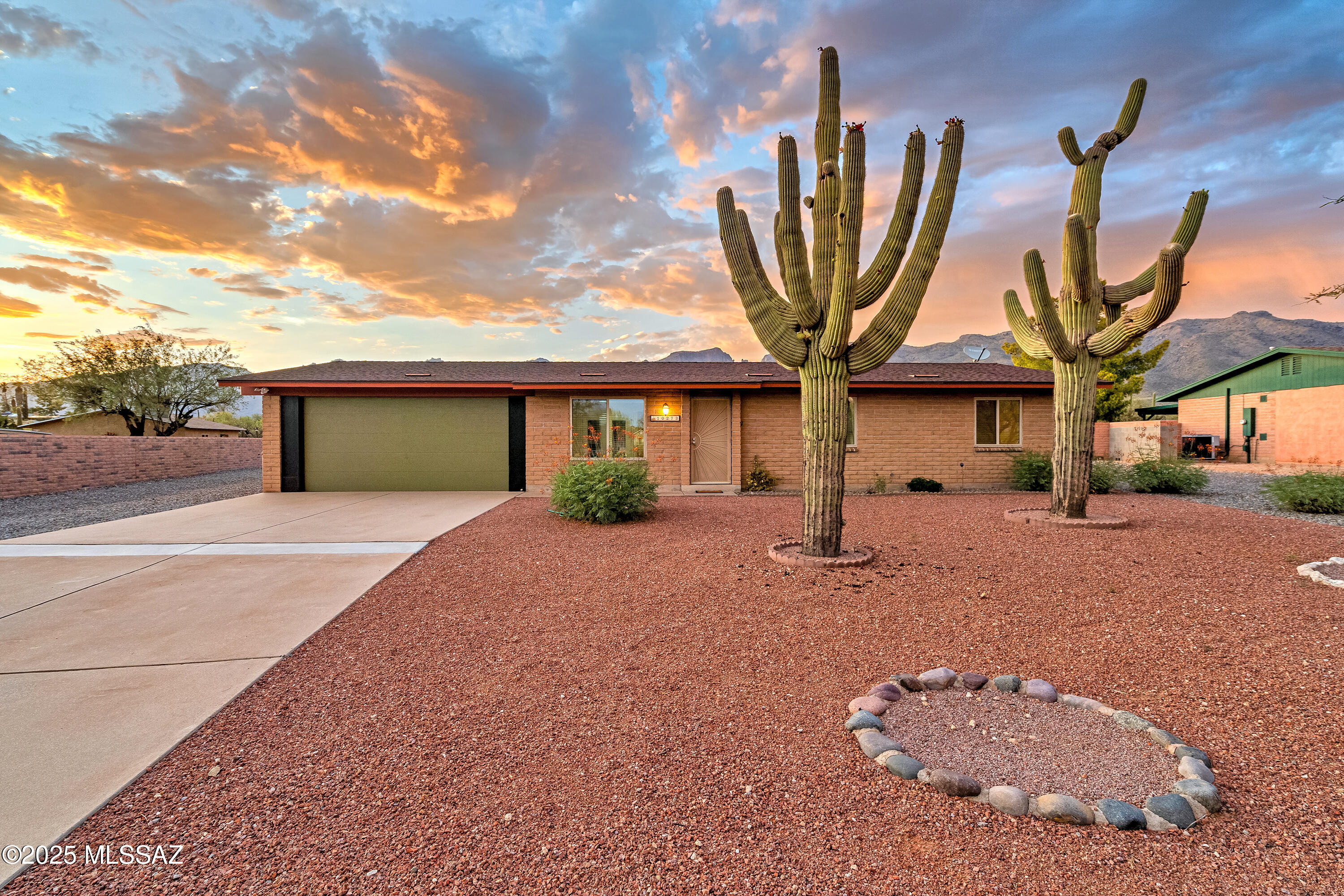 10273 E Rio De Oro Drive