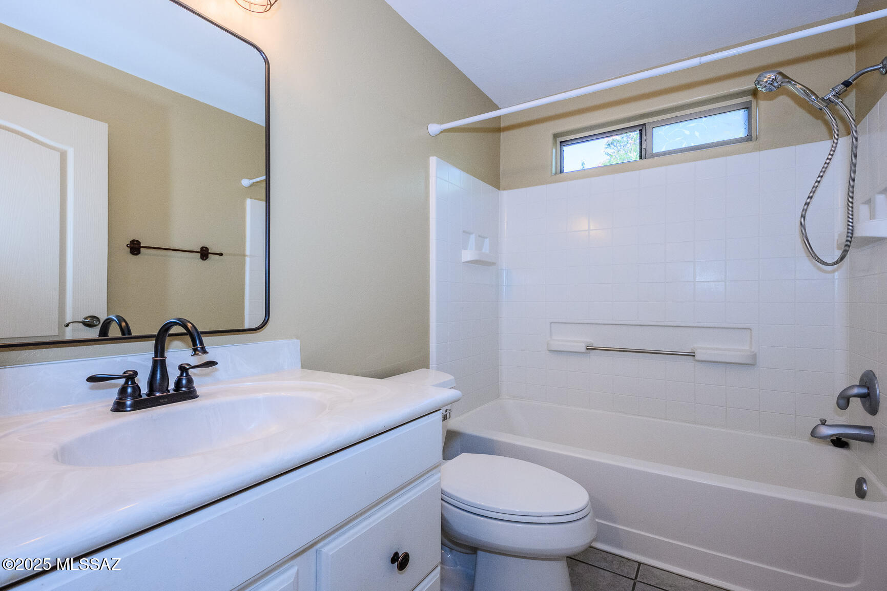 10462 E Rose Hill Street