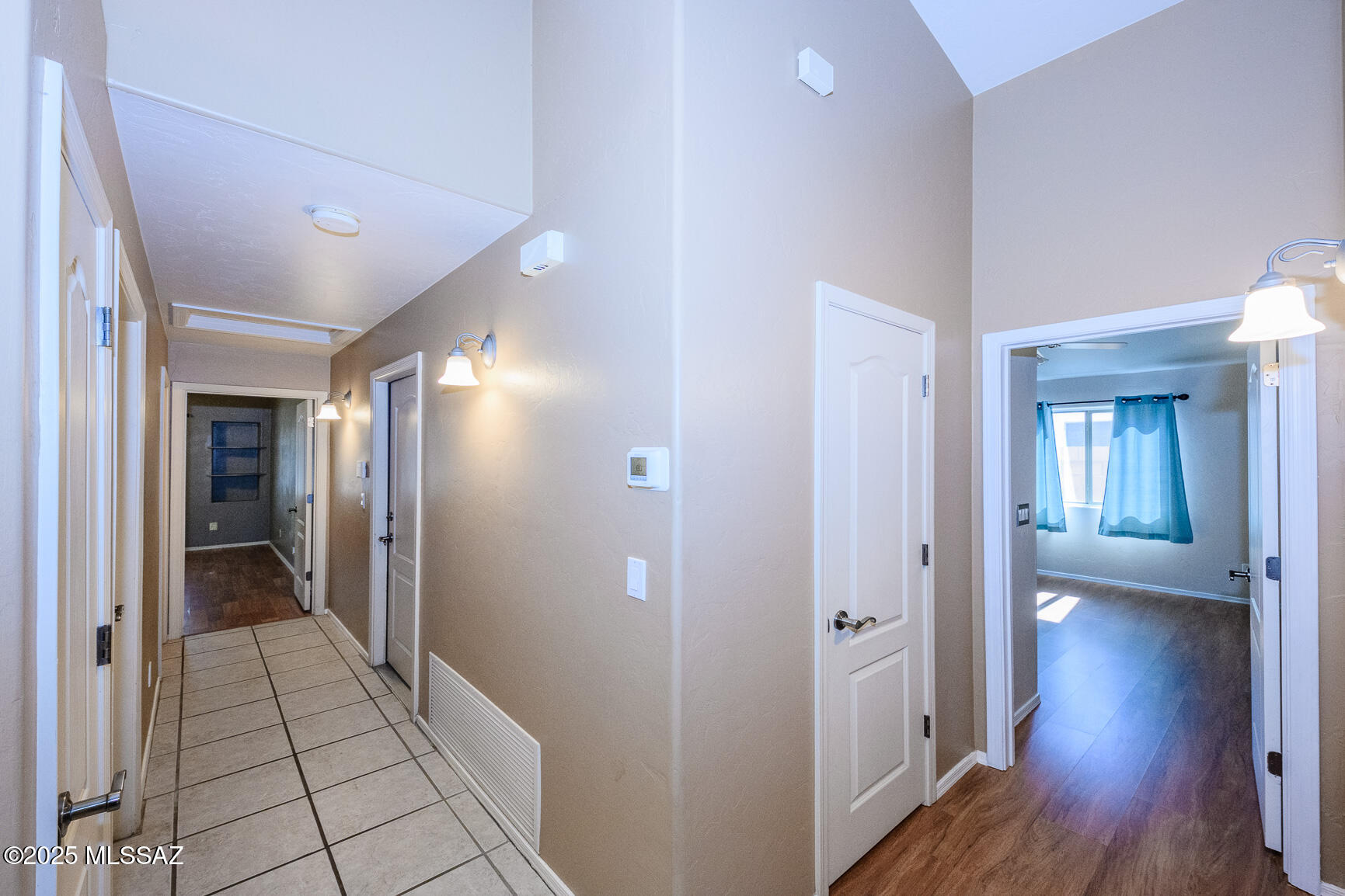 10462 E Rose Hill Street