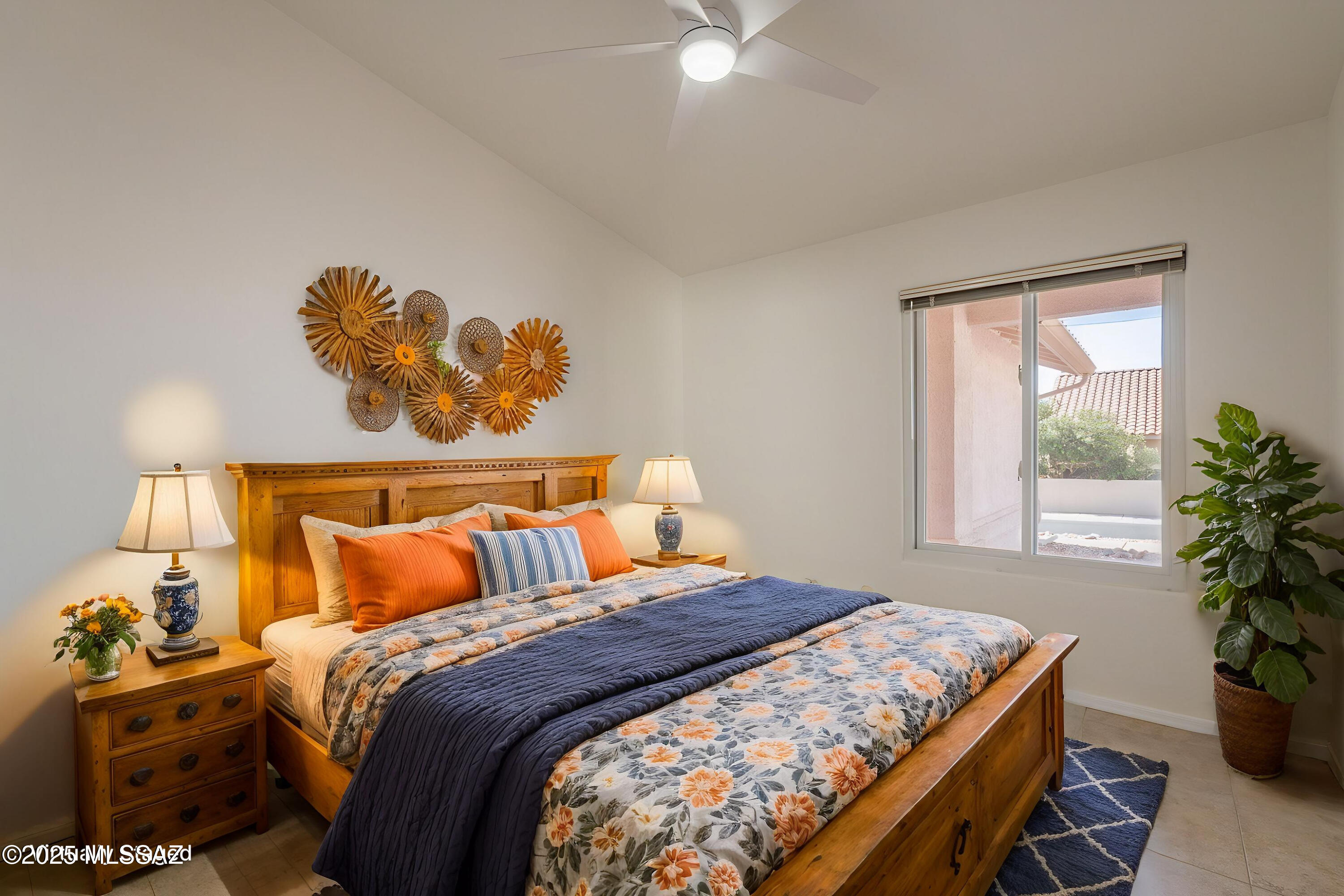 120 E Carolwood Drive