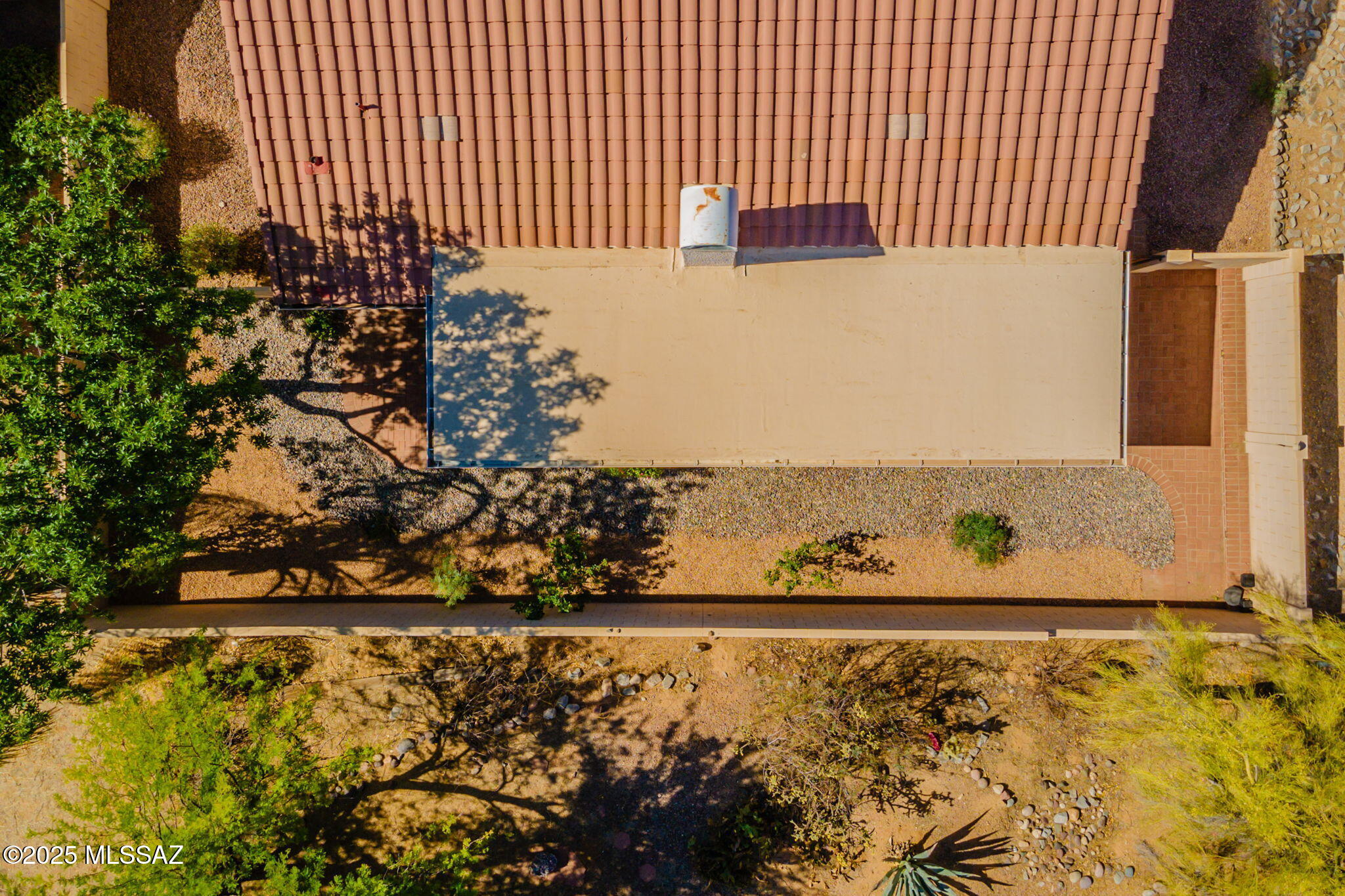 120 E Carolwood Drive