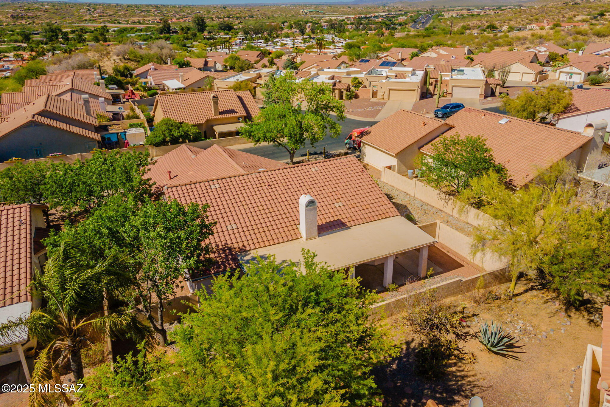 120 E Carolwood Drive