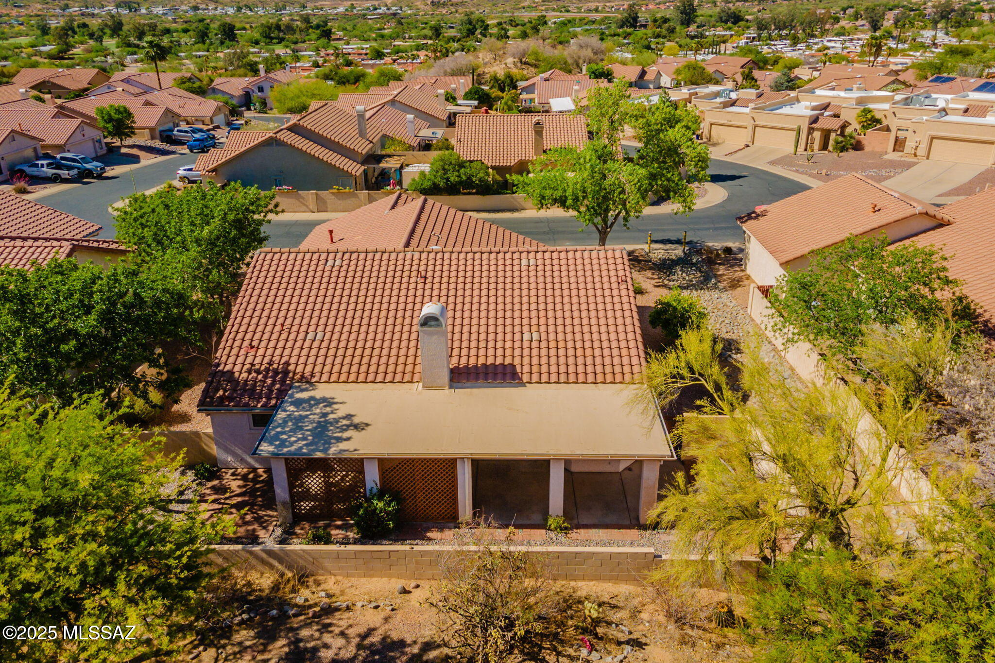 120 E Carolwood Drive