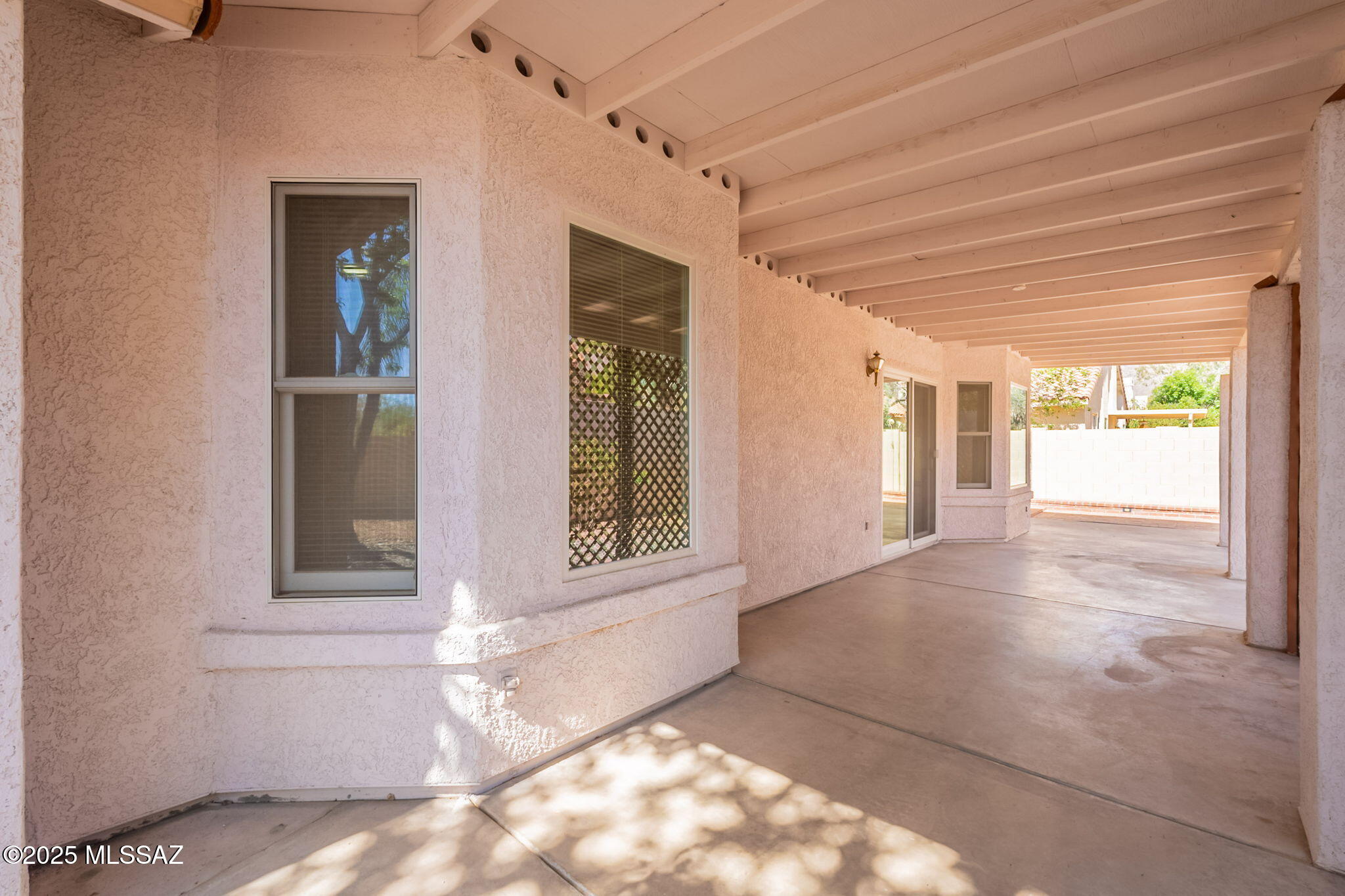 120 E Carolwood Drive