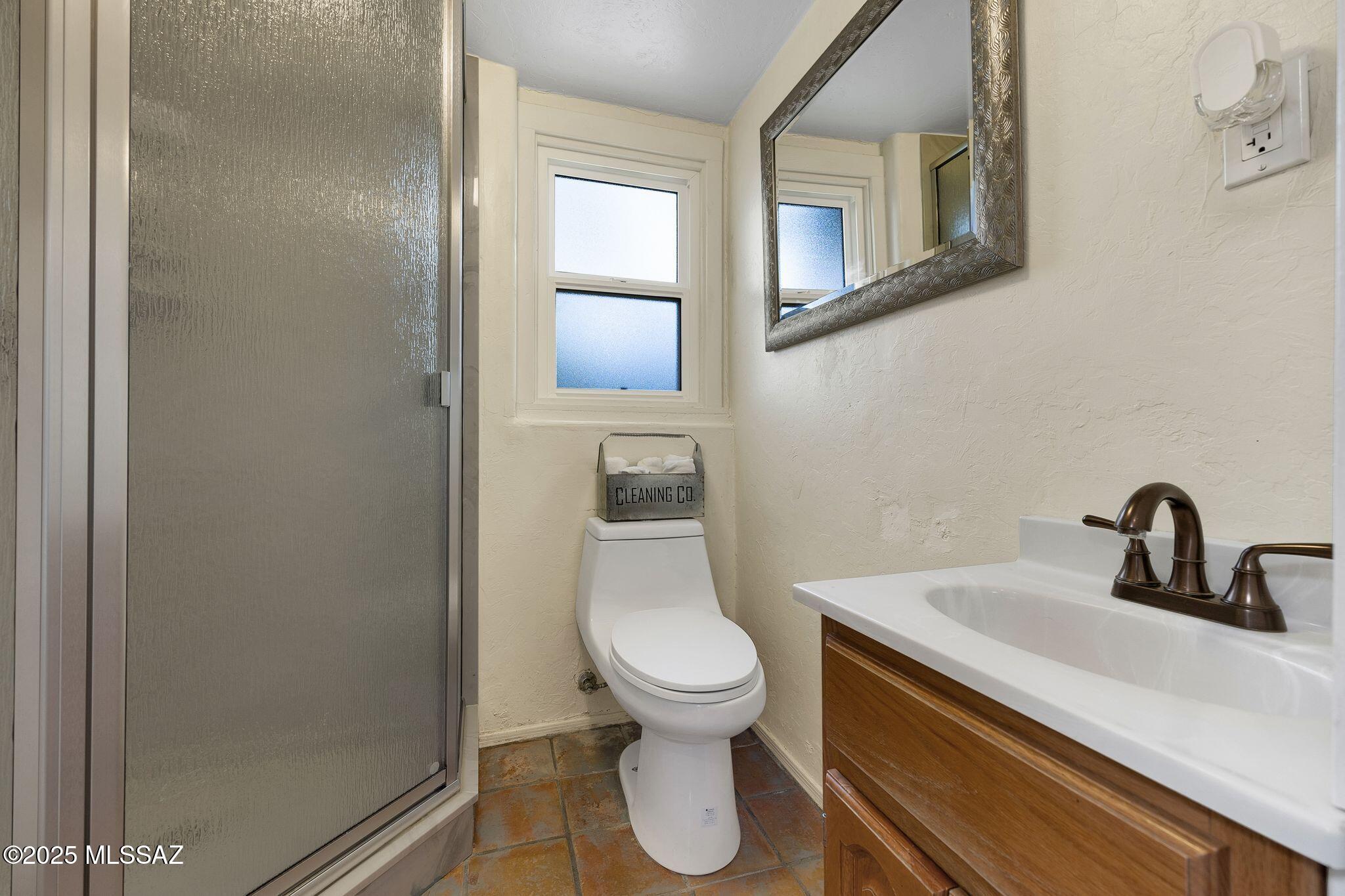 801 N Catalina Avenue