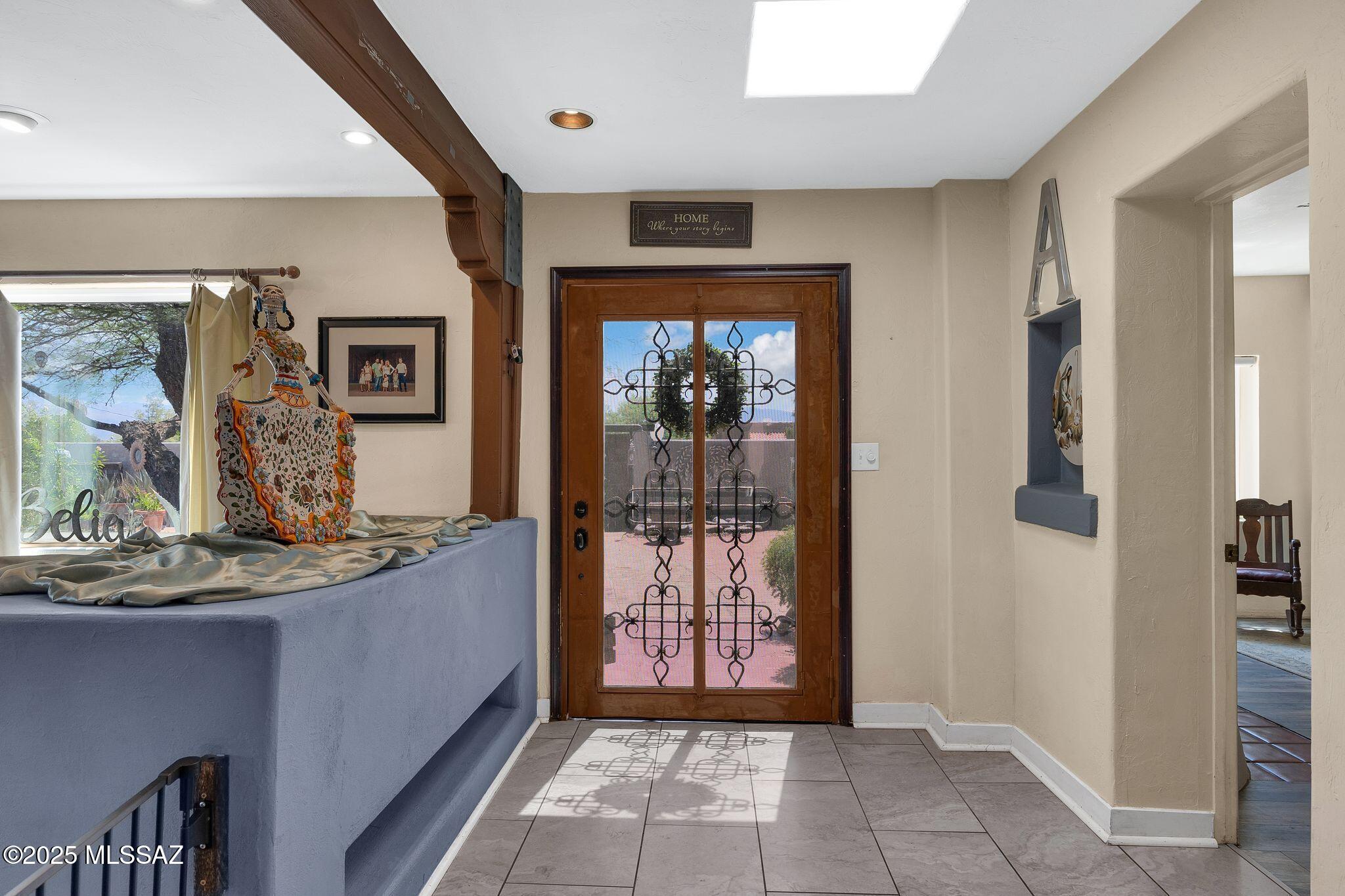 801 N Catalina Avenue