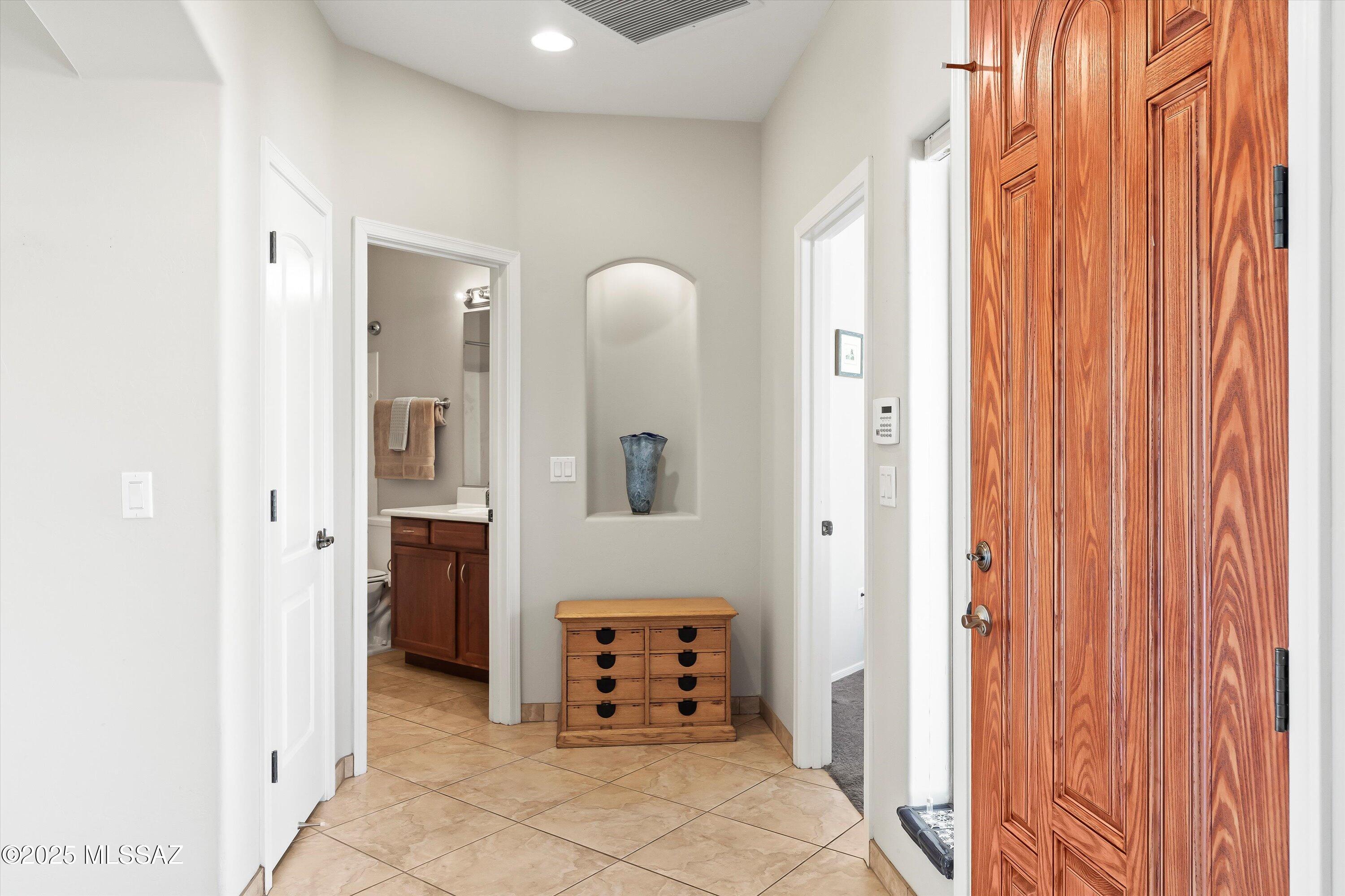 2841 N Vactor Ranch Place