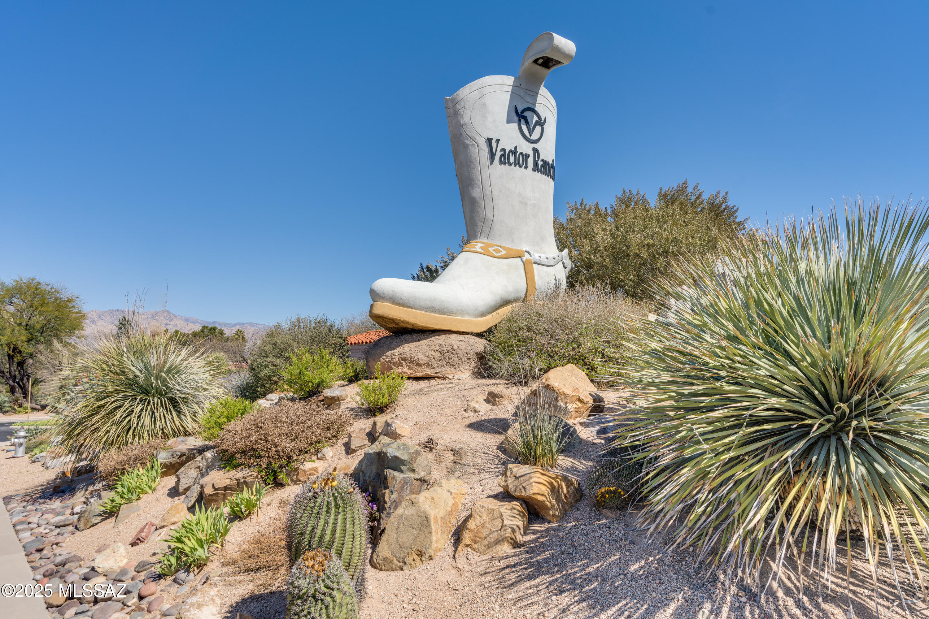 2841 N Vactor Ranch Place