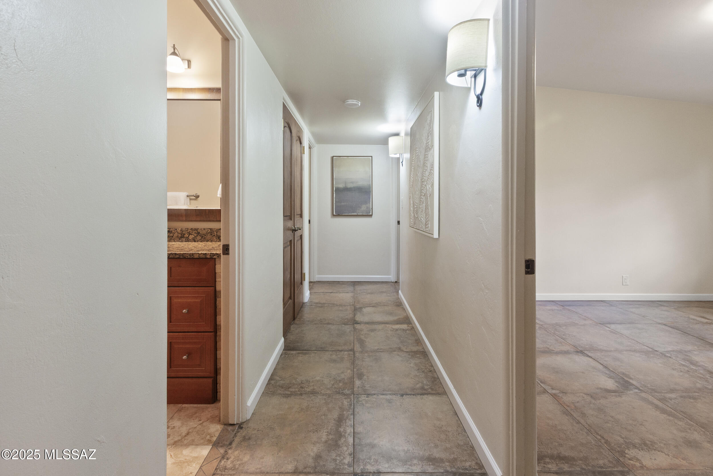 6052 E West Miramar Drive