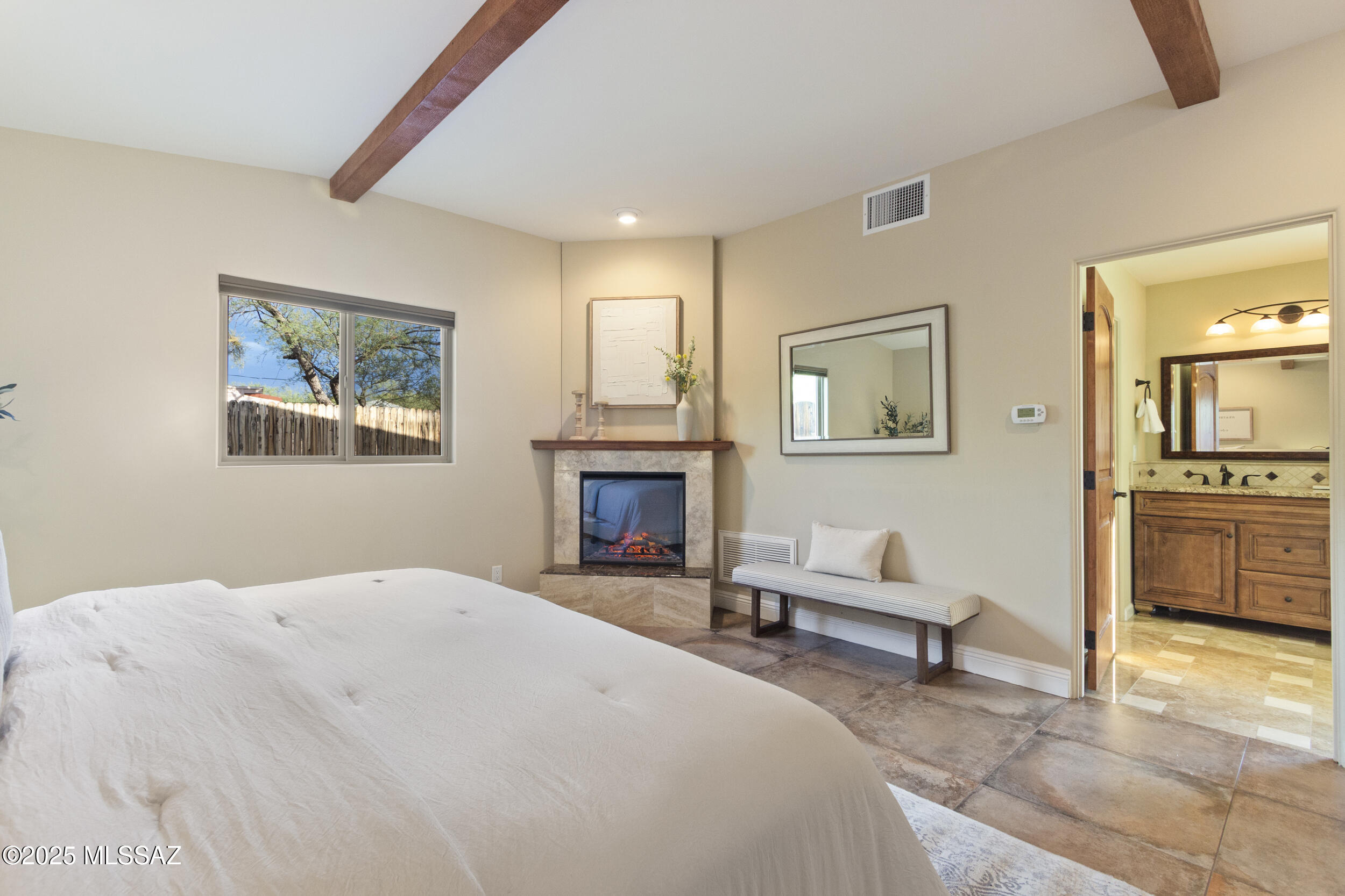 6052 E West Miramar Drive