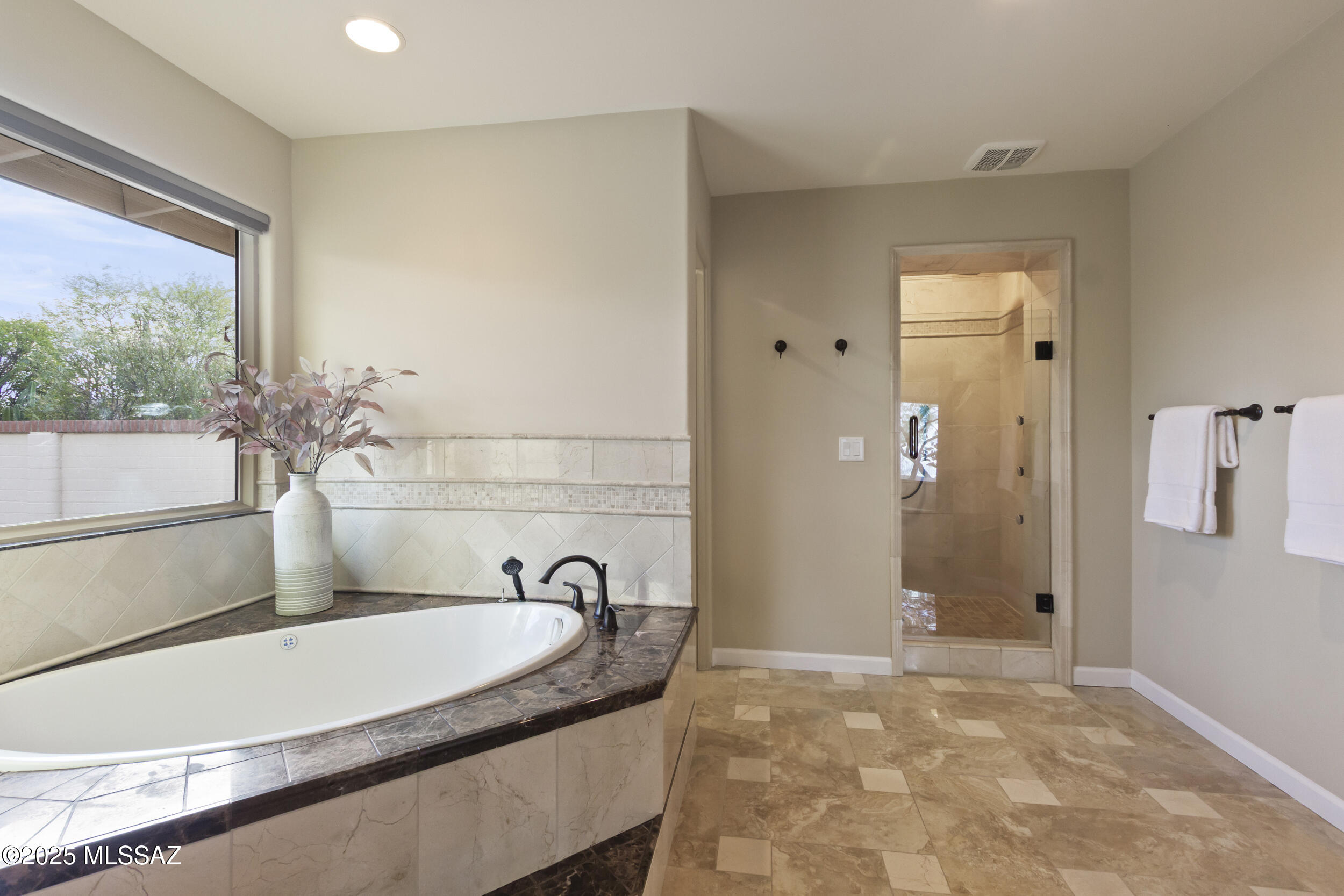 6052 E West Miramar Drive