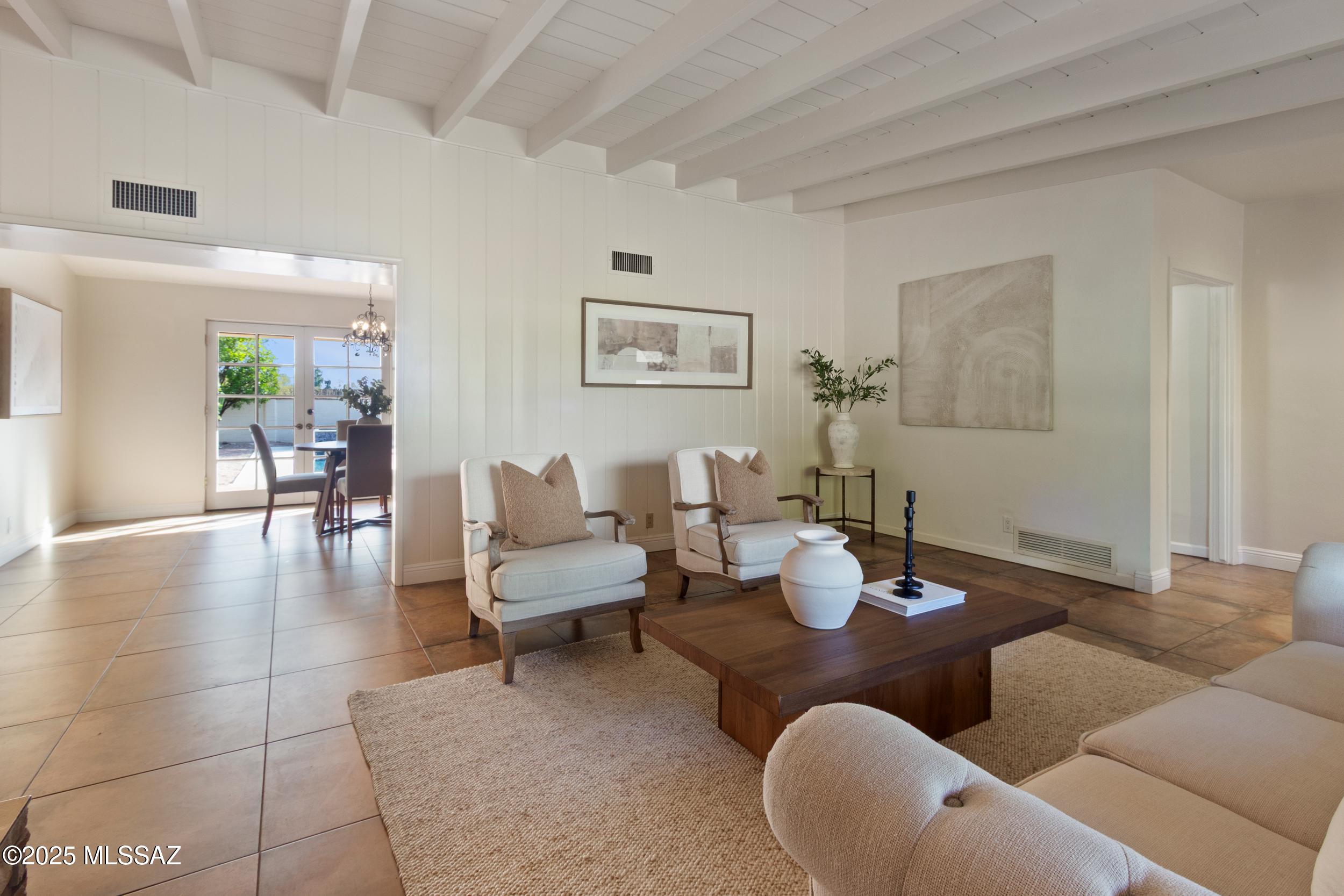 6052 E West Miramar Drive