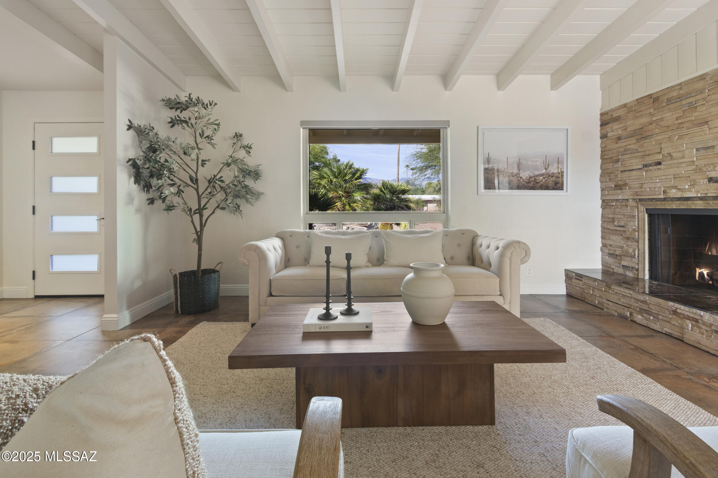 6052 E West Miramar Drive