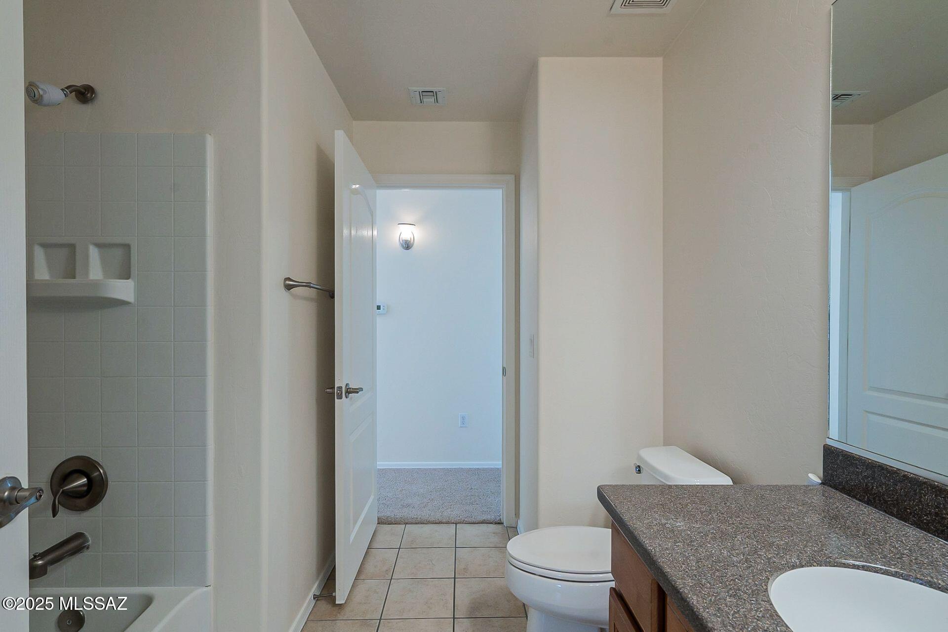 4018 E Shadow Branch Drive