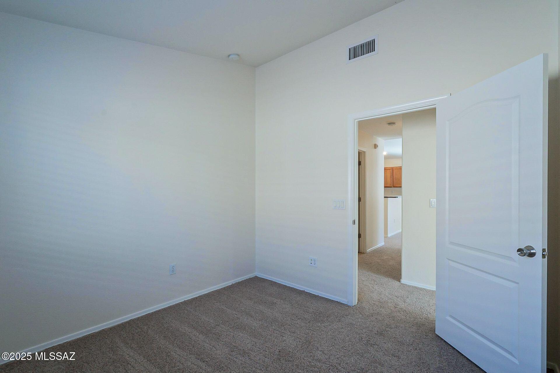 4018 E Shadow Branch Drive