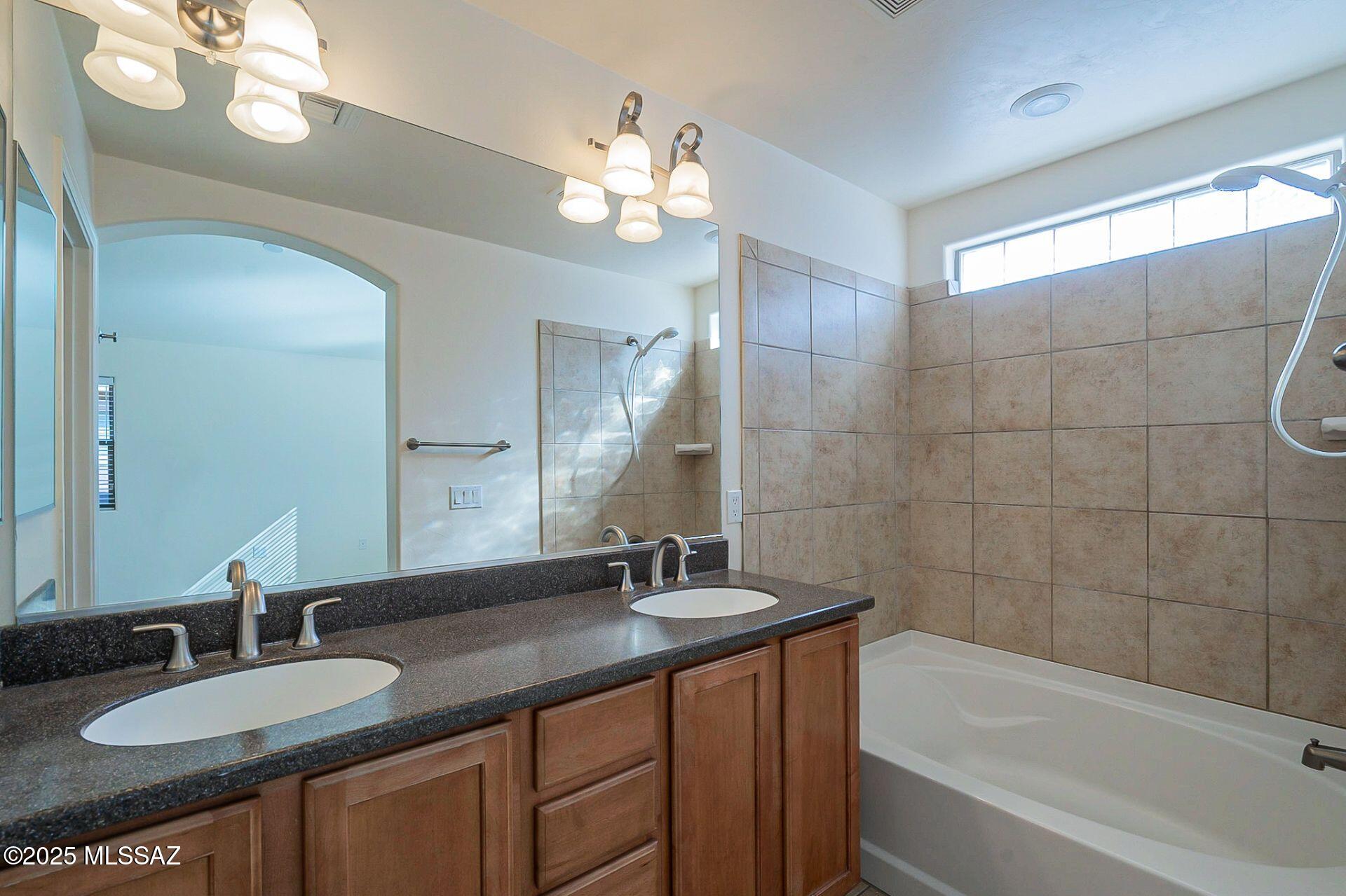 4018 E Shadow Branch Drive