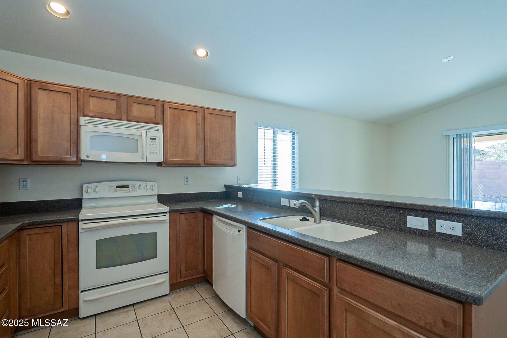 4018 E Shadow Branch Drive