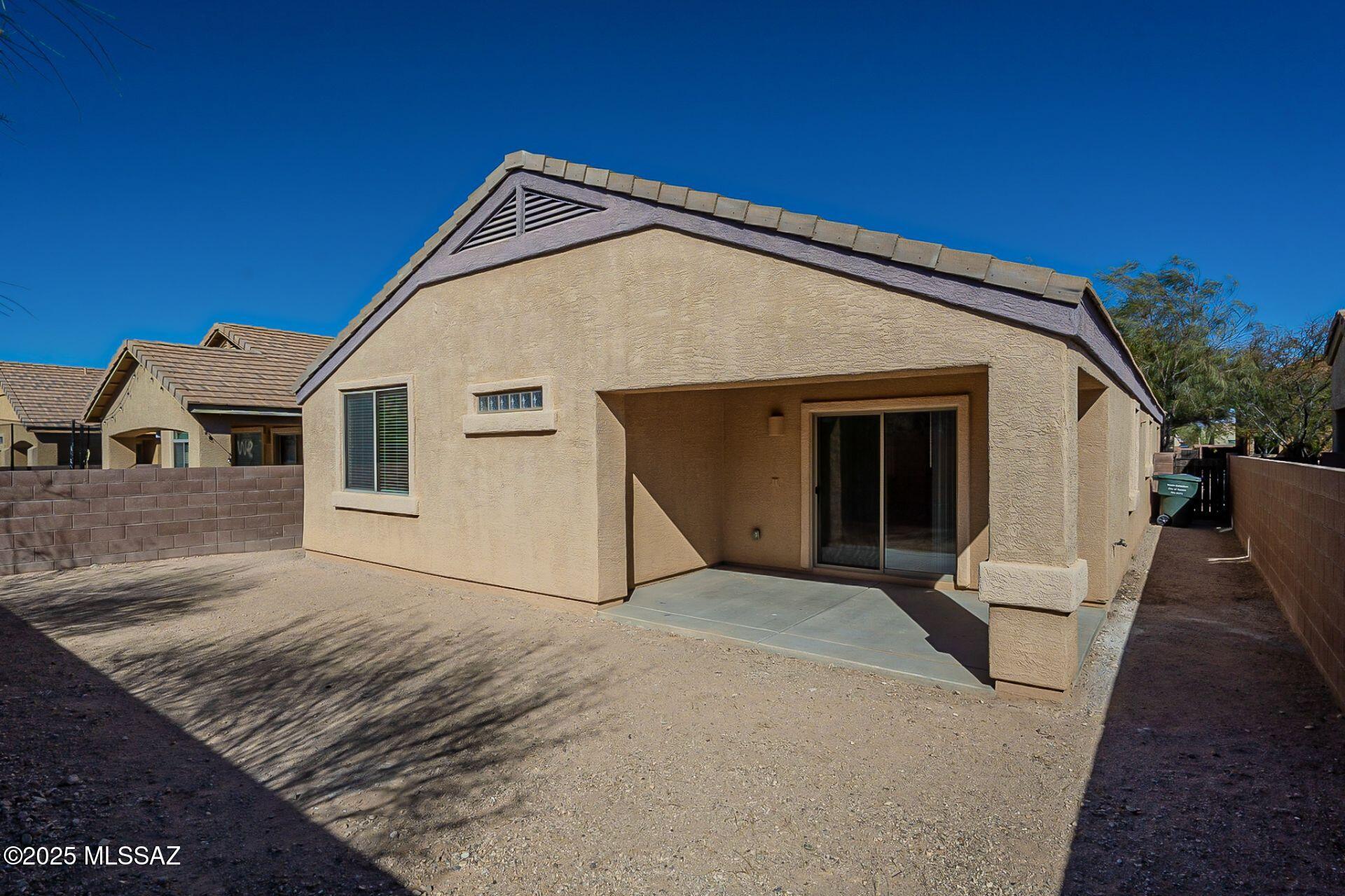 4018 E Shadow Branch Drive