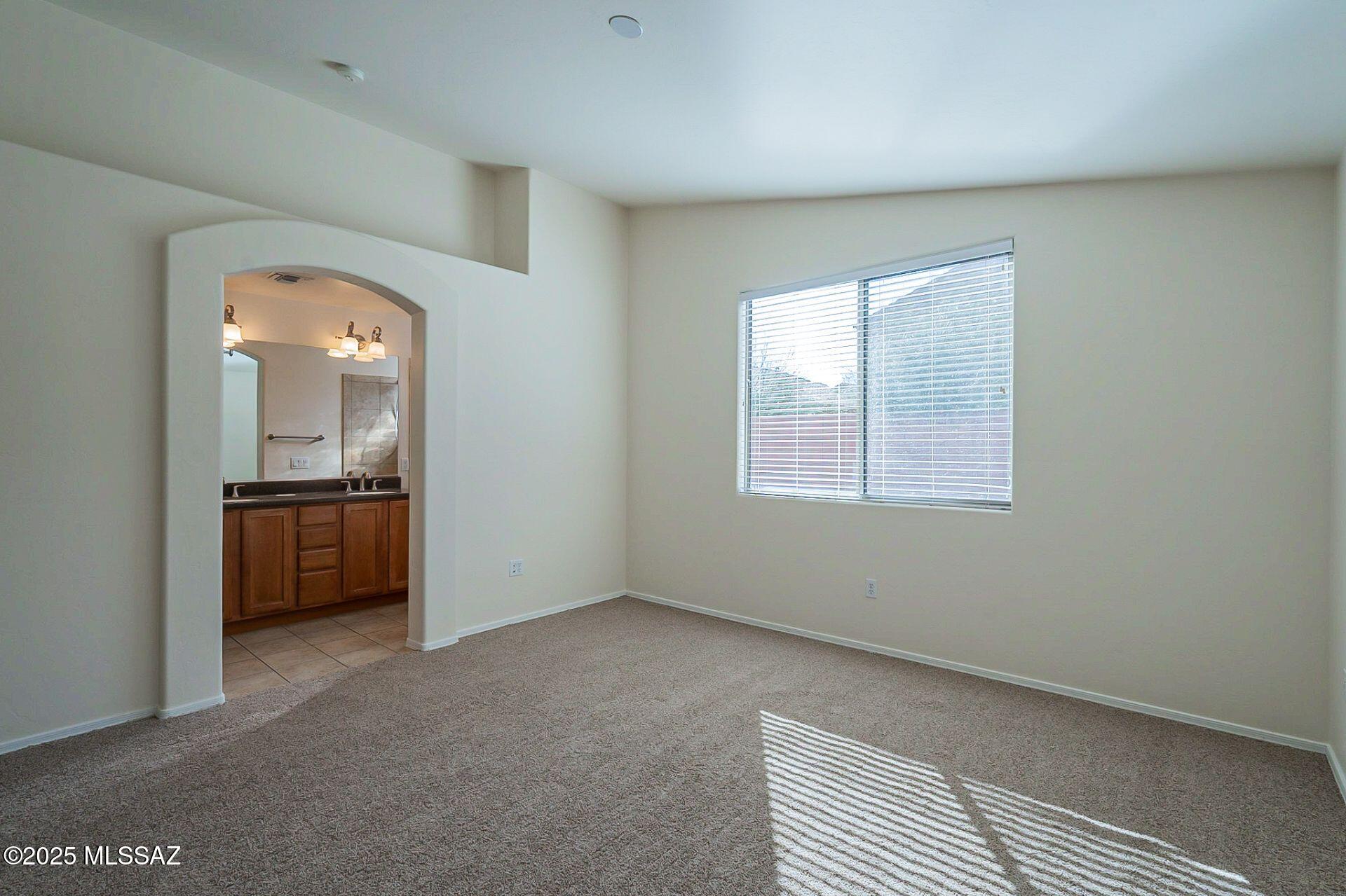 4018 E Shadow Branch Drive