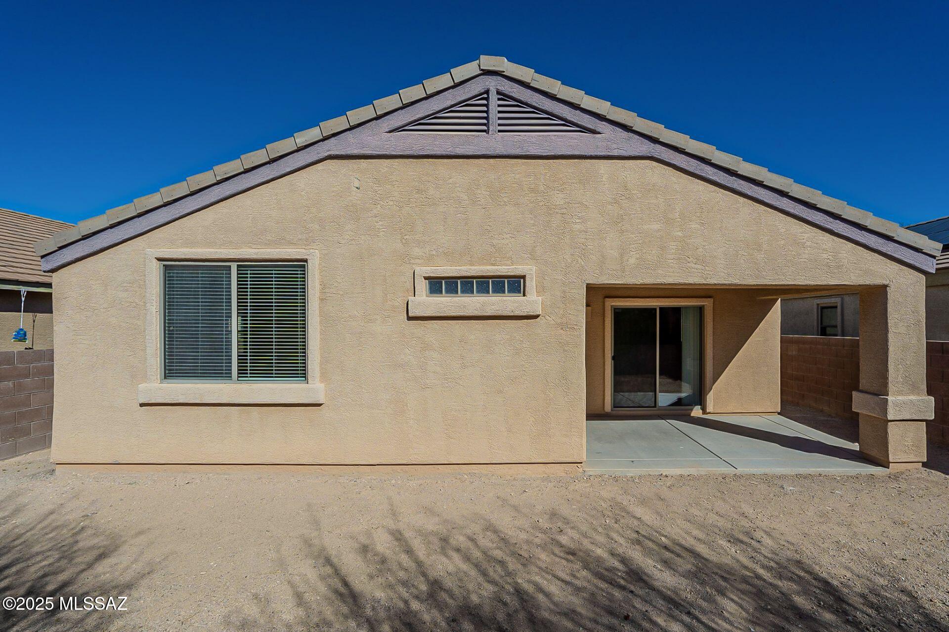 4018 E Shadow Branch Drive