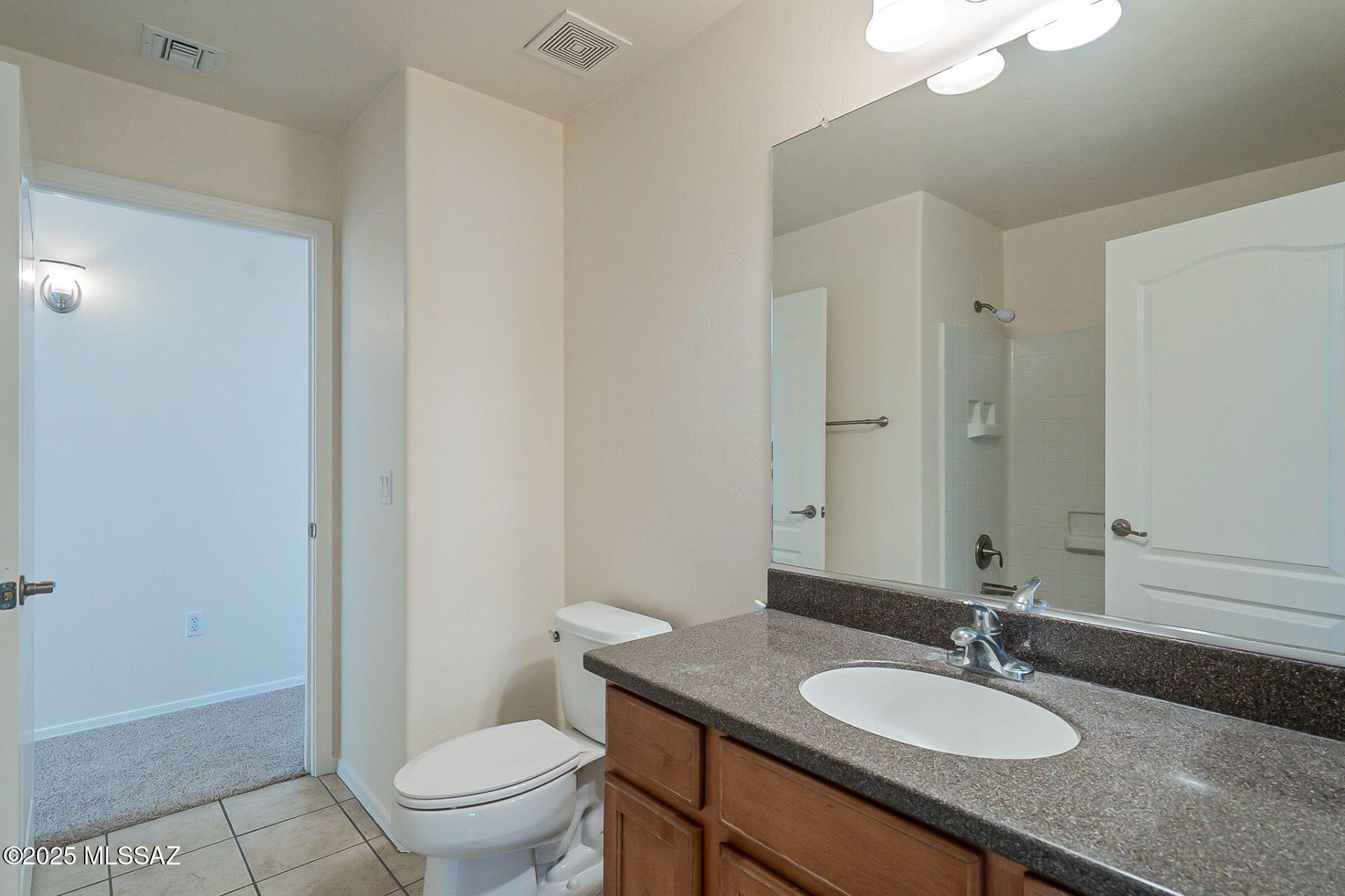 4018 E Shadow Branch Drive