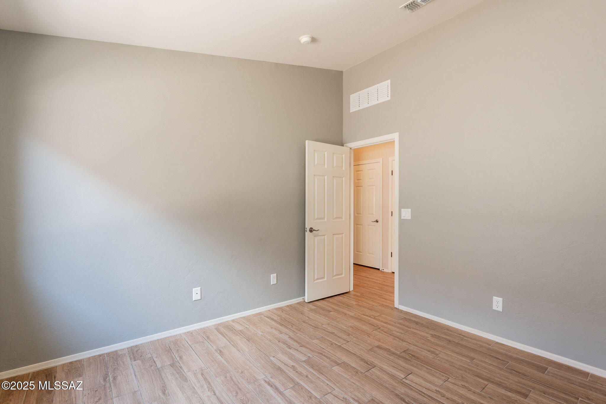 12505 N Crimson Vista Drive