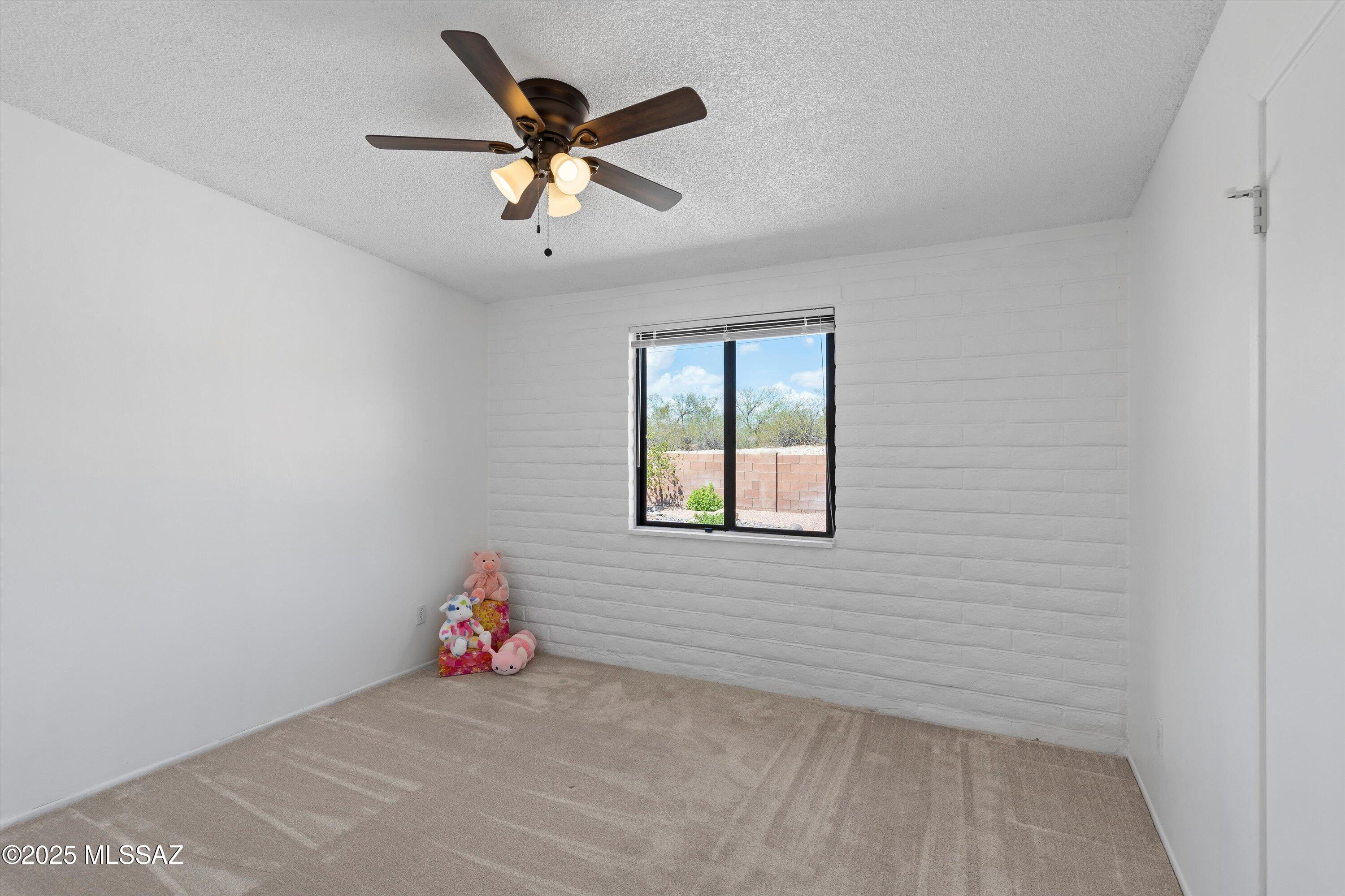 3441 N Prescott Place