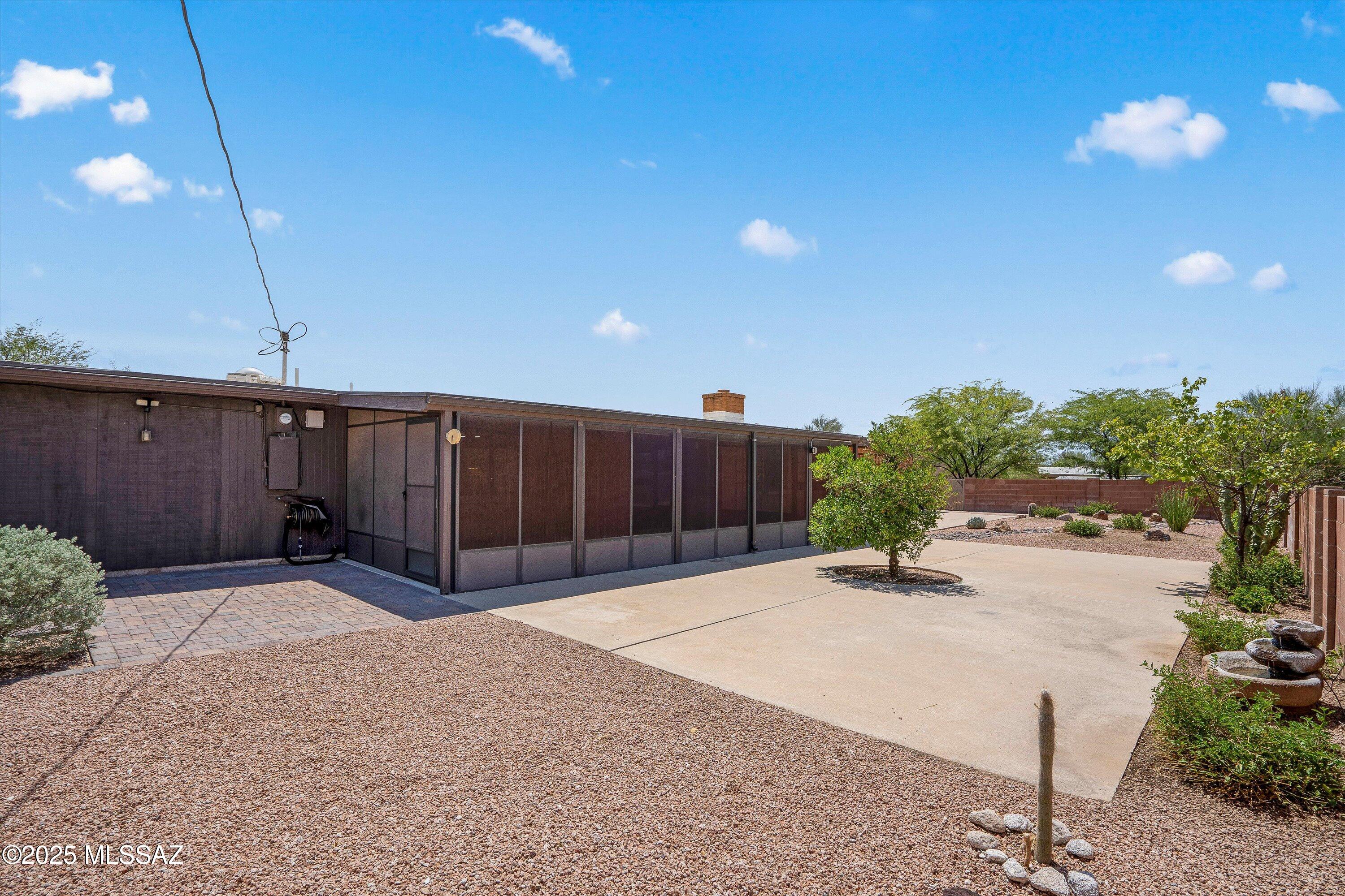 3441 N Prescott Place