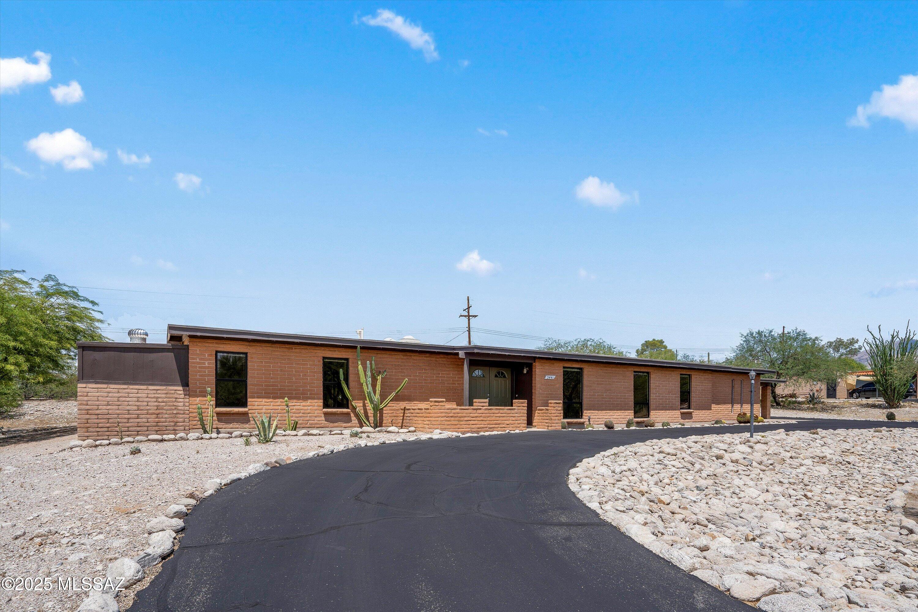 3441 N Prescott Place