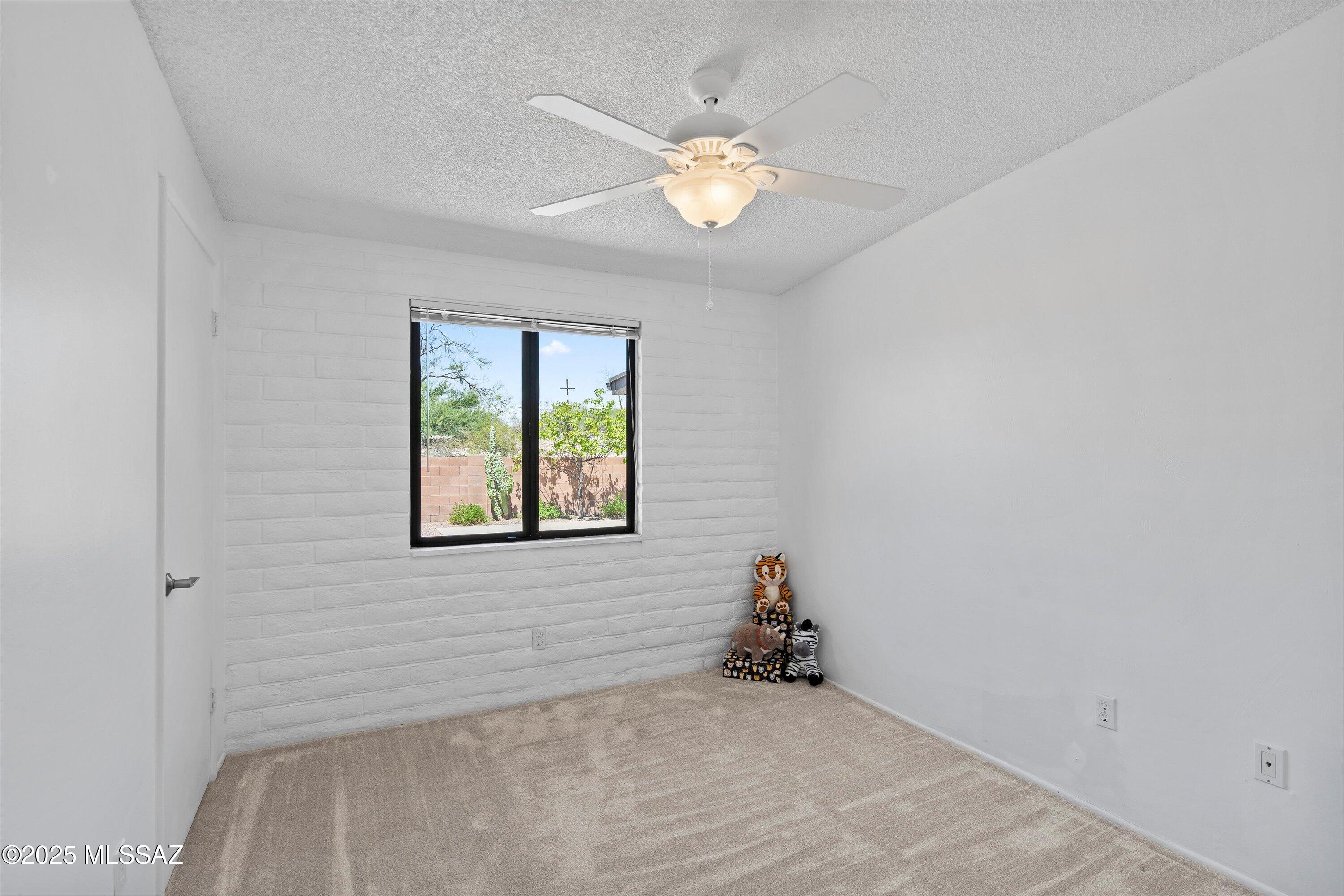 3441 N Prescott Place