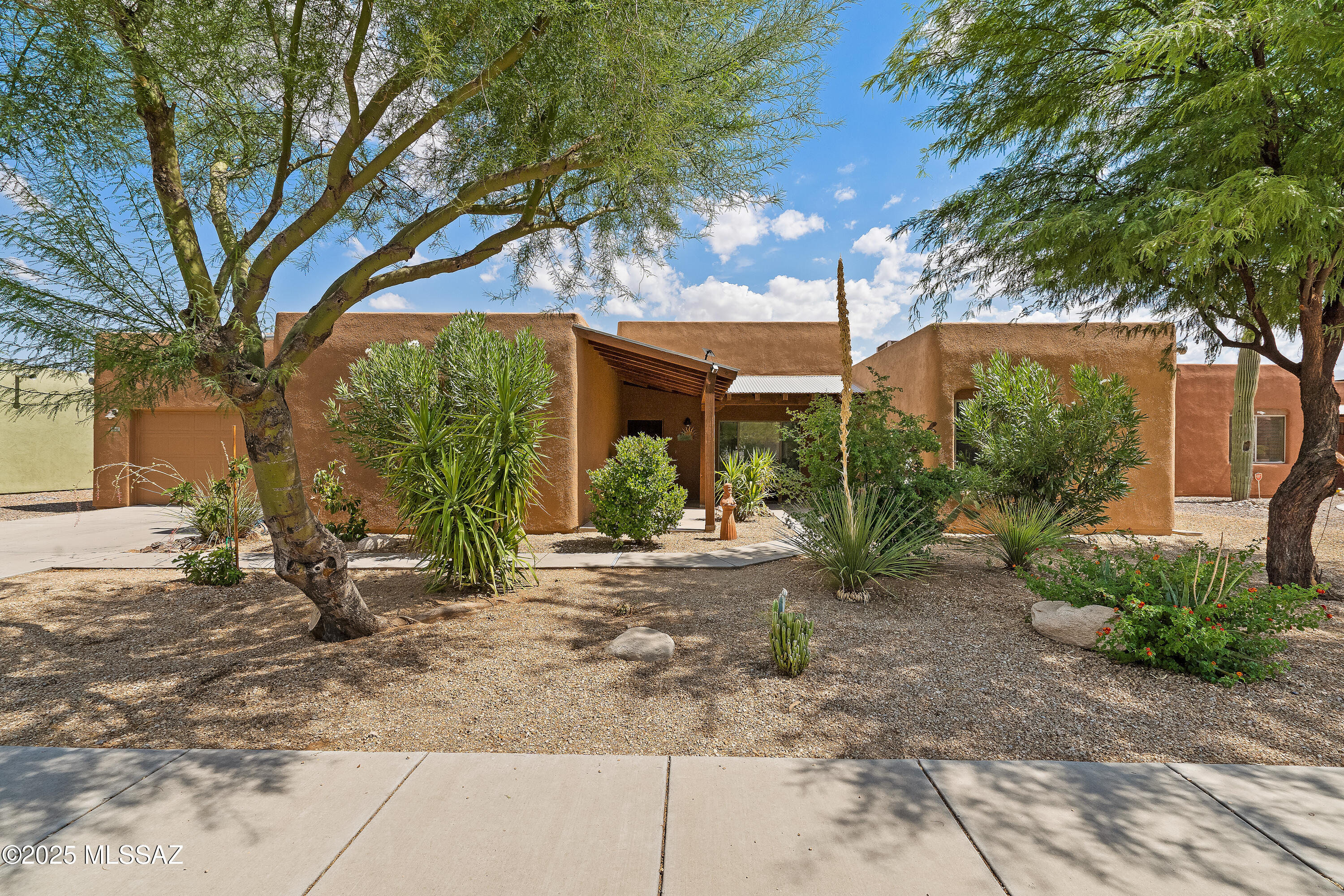 8049 W Black Eagle Court