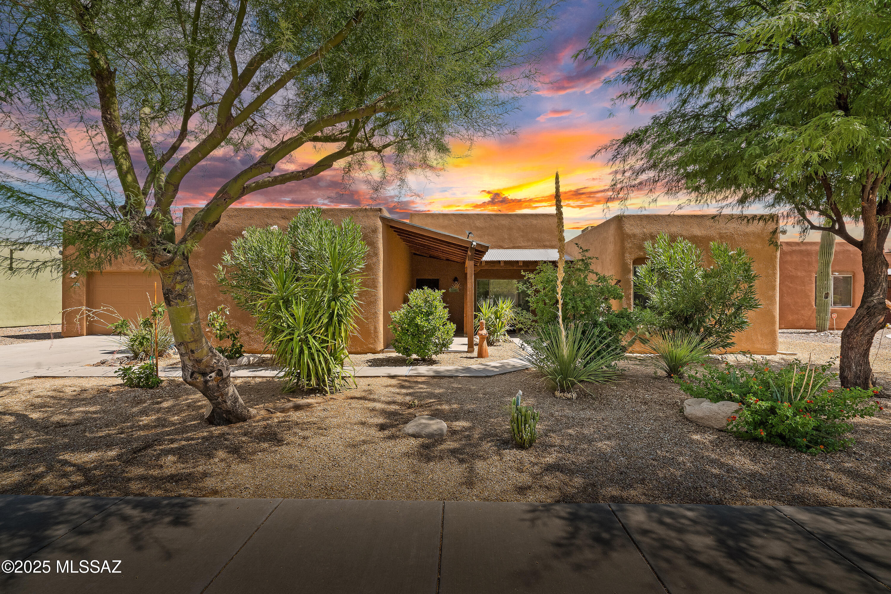 8049 W Black Eagle Court