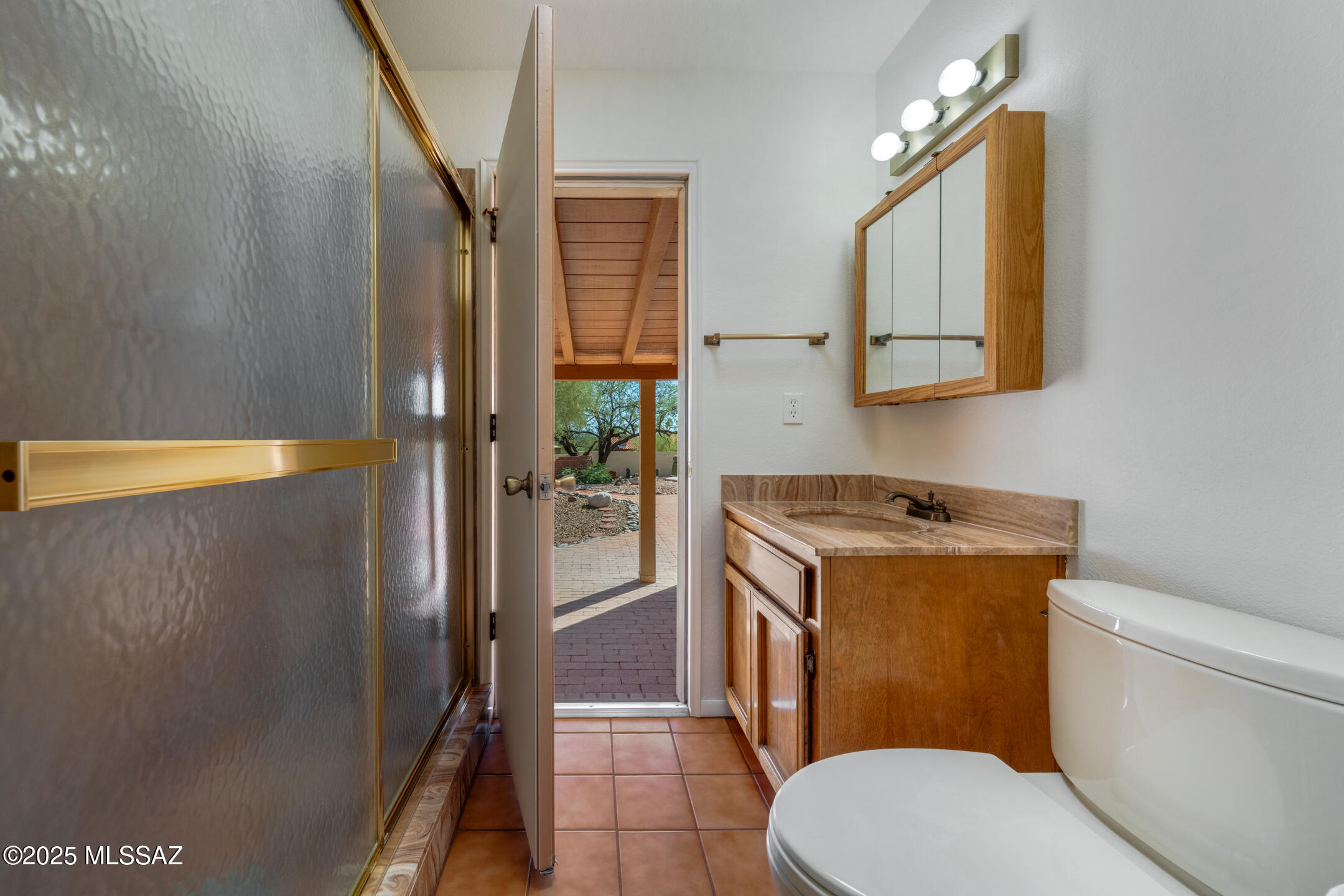 6640 E River Hills Place