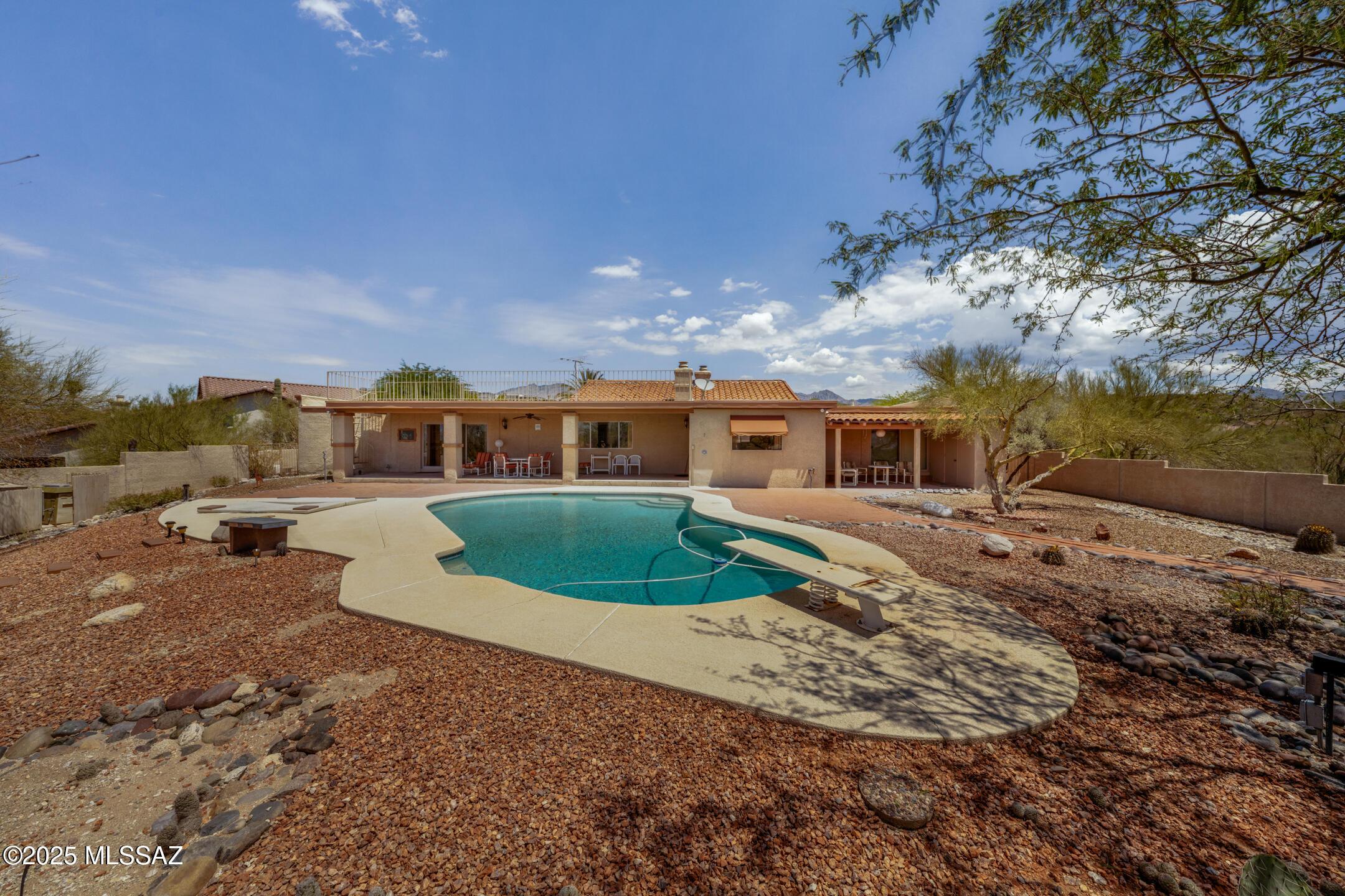 6640 E River Hills Place