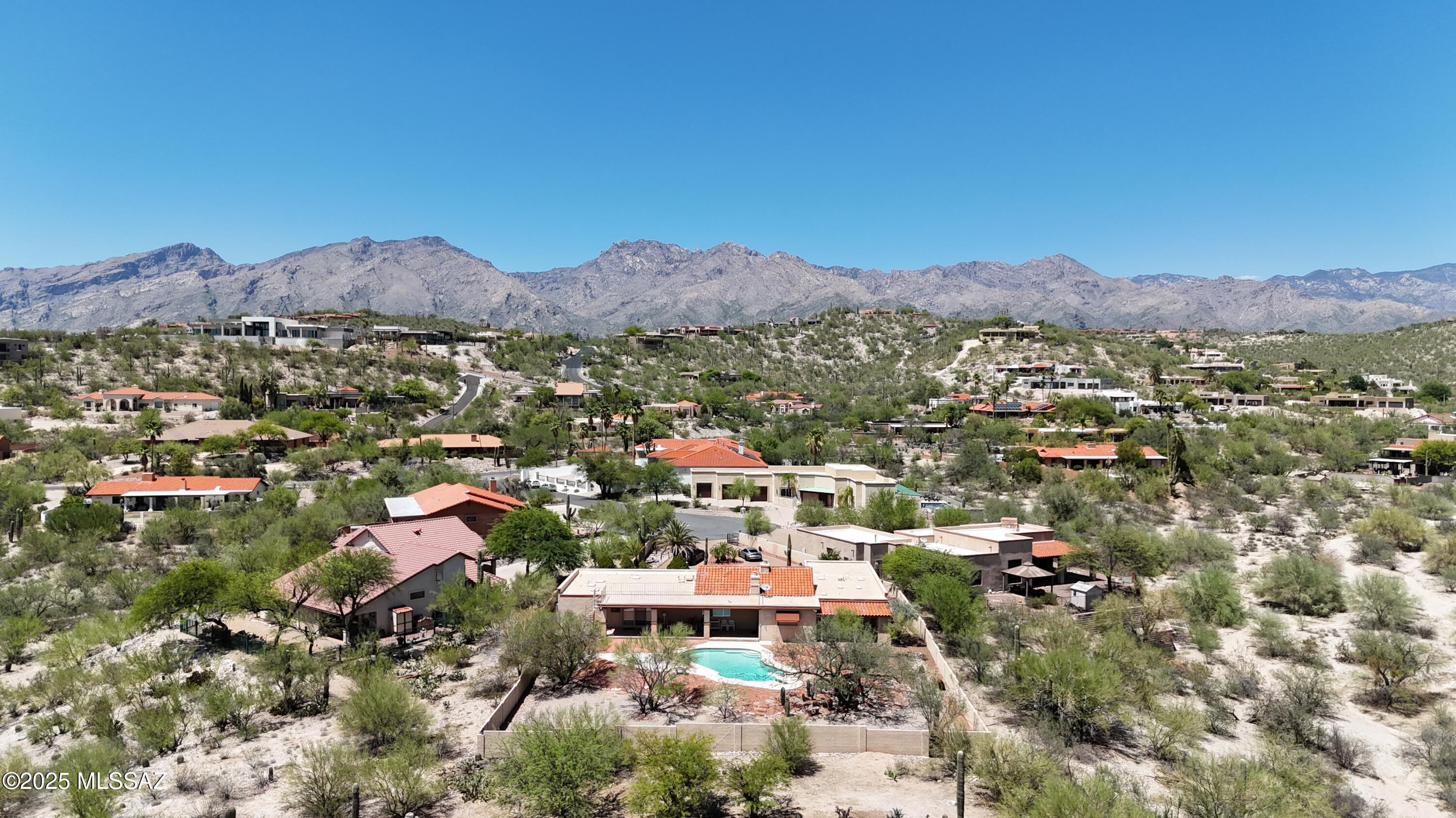 6640 E River Hills Place