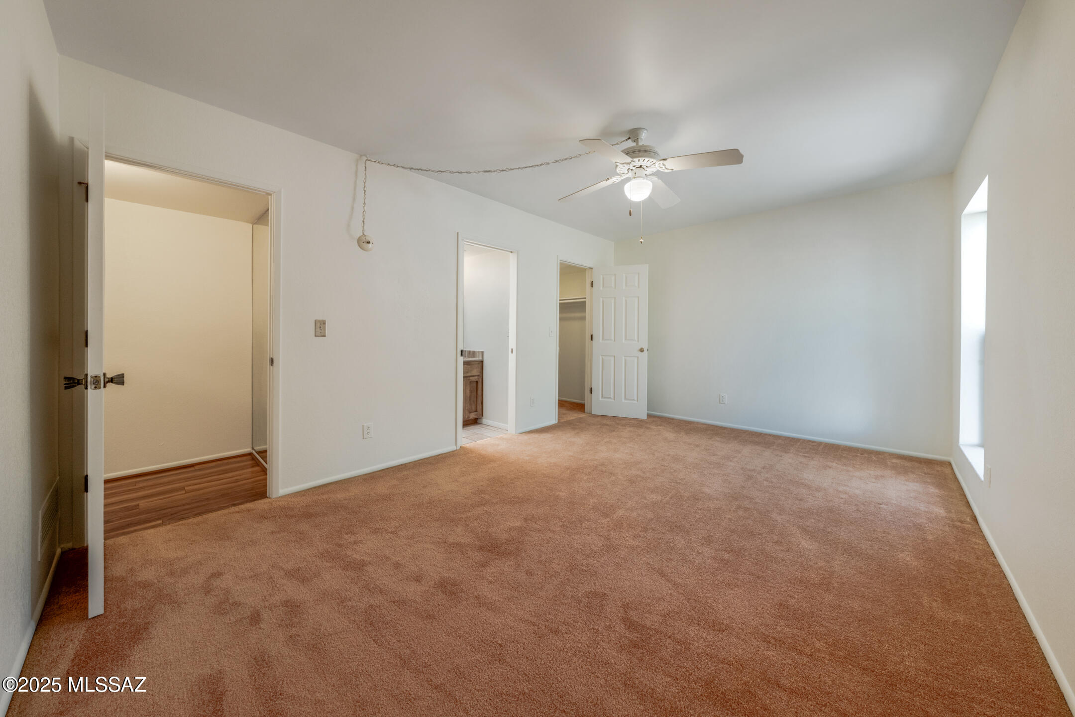 6640 E River Hills Place