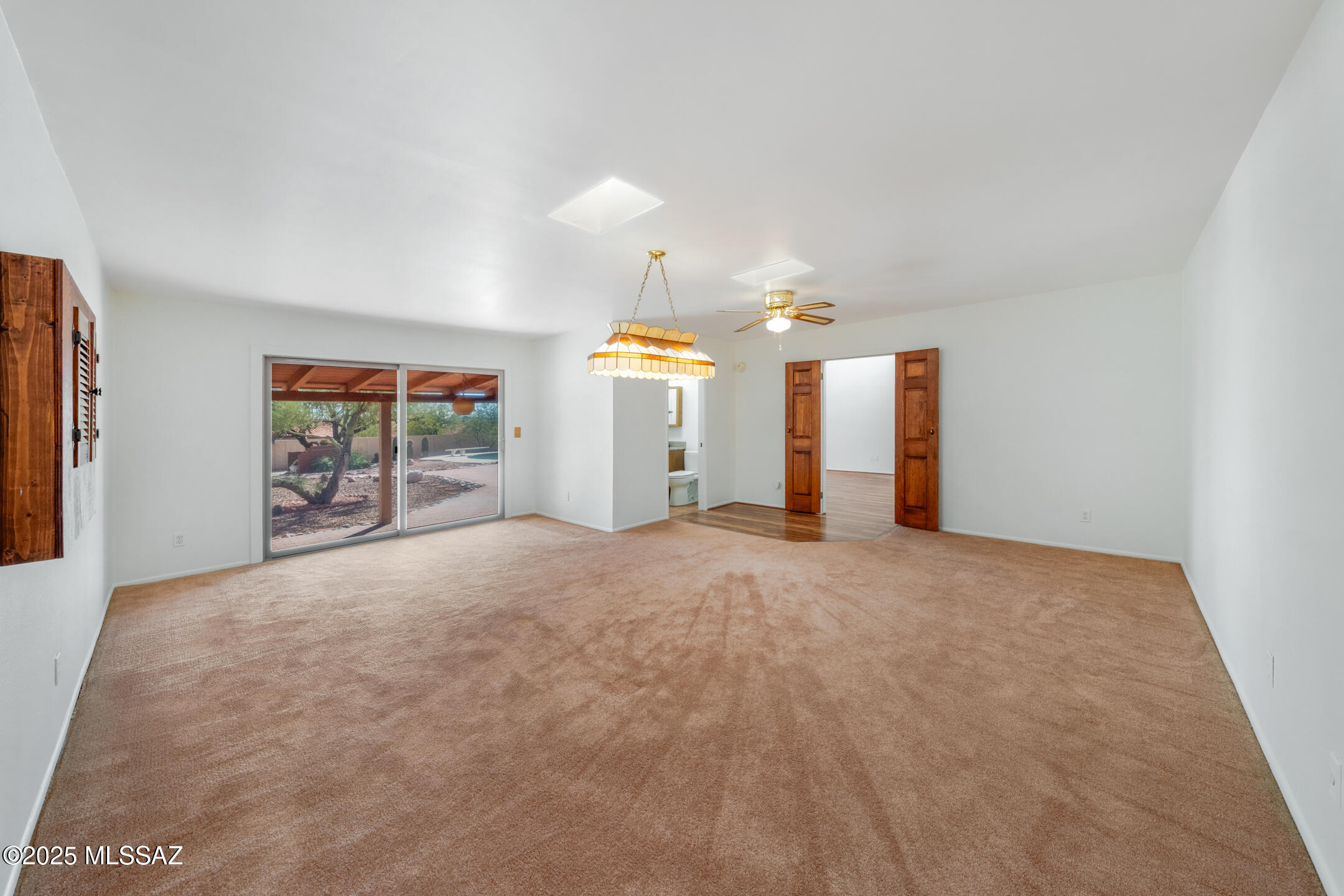 6640 E River Hills Place