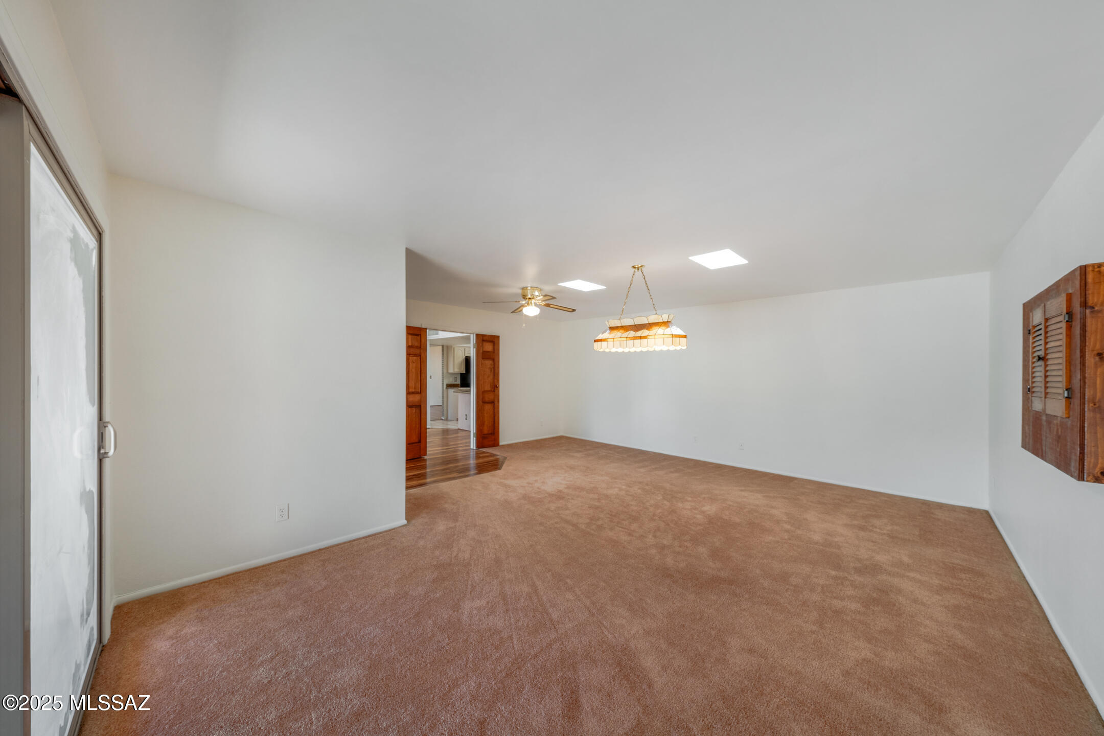 6640 E River Hills Place