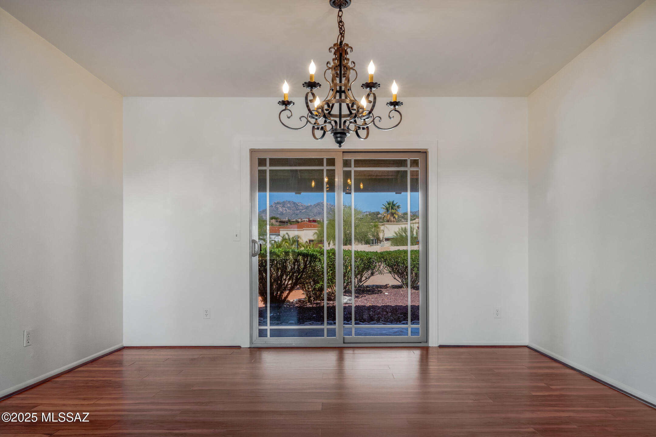 6640 E River Hills Place